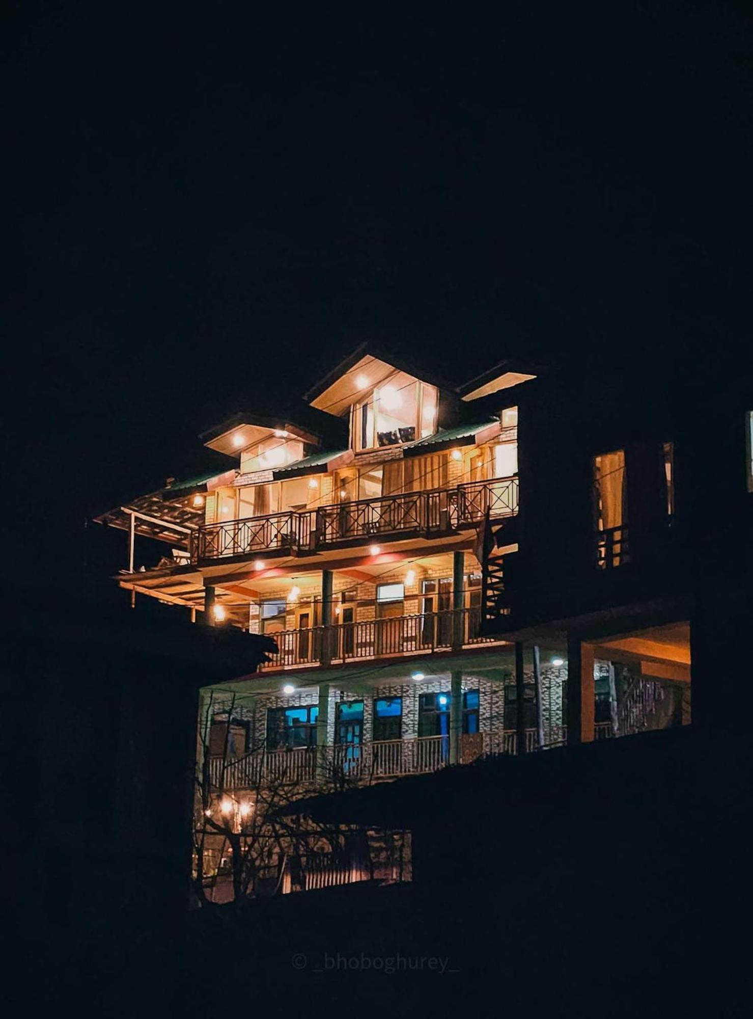 The Pineapple Homestay *