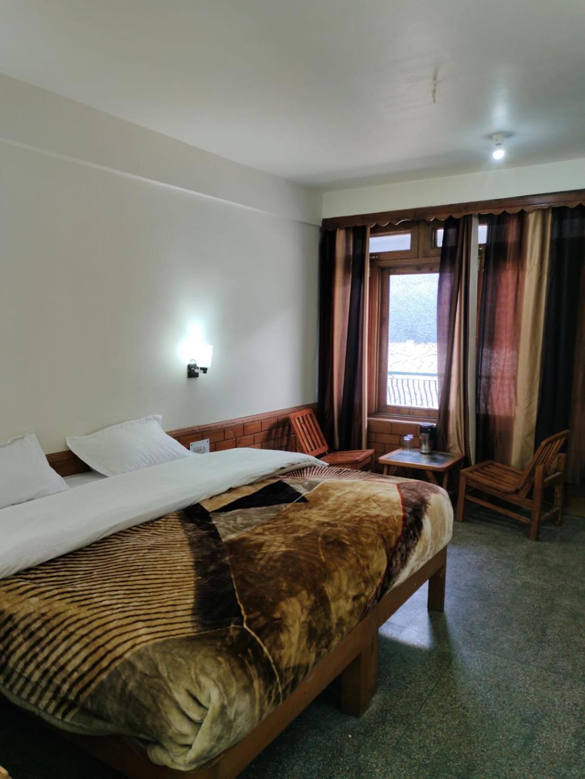 The Godfather Homestay Manali (Himachal Pradesh)