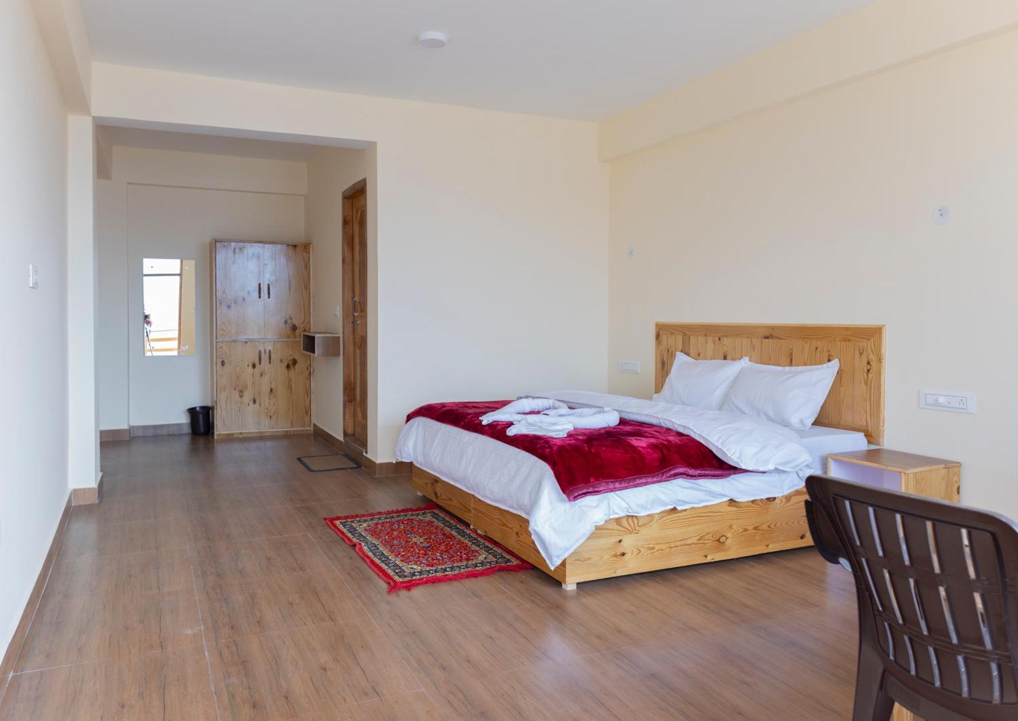 Lotus Retreat Farm stay Manali (Himachal Pradesh)
