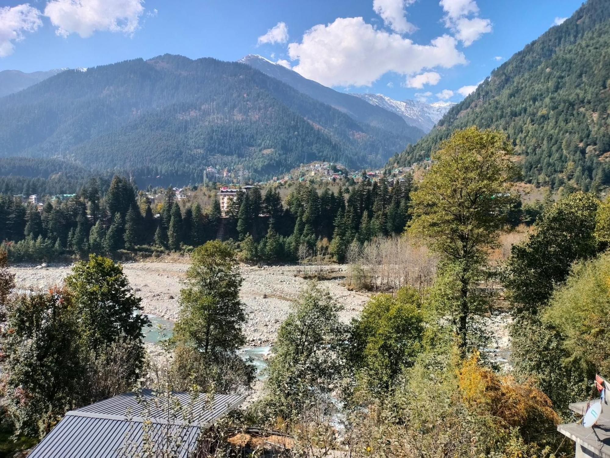 Lotus Retreat Manali (Himachal Pradesh)