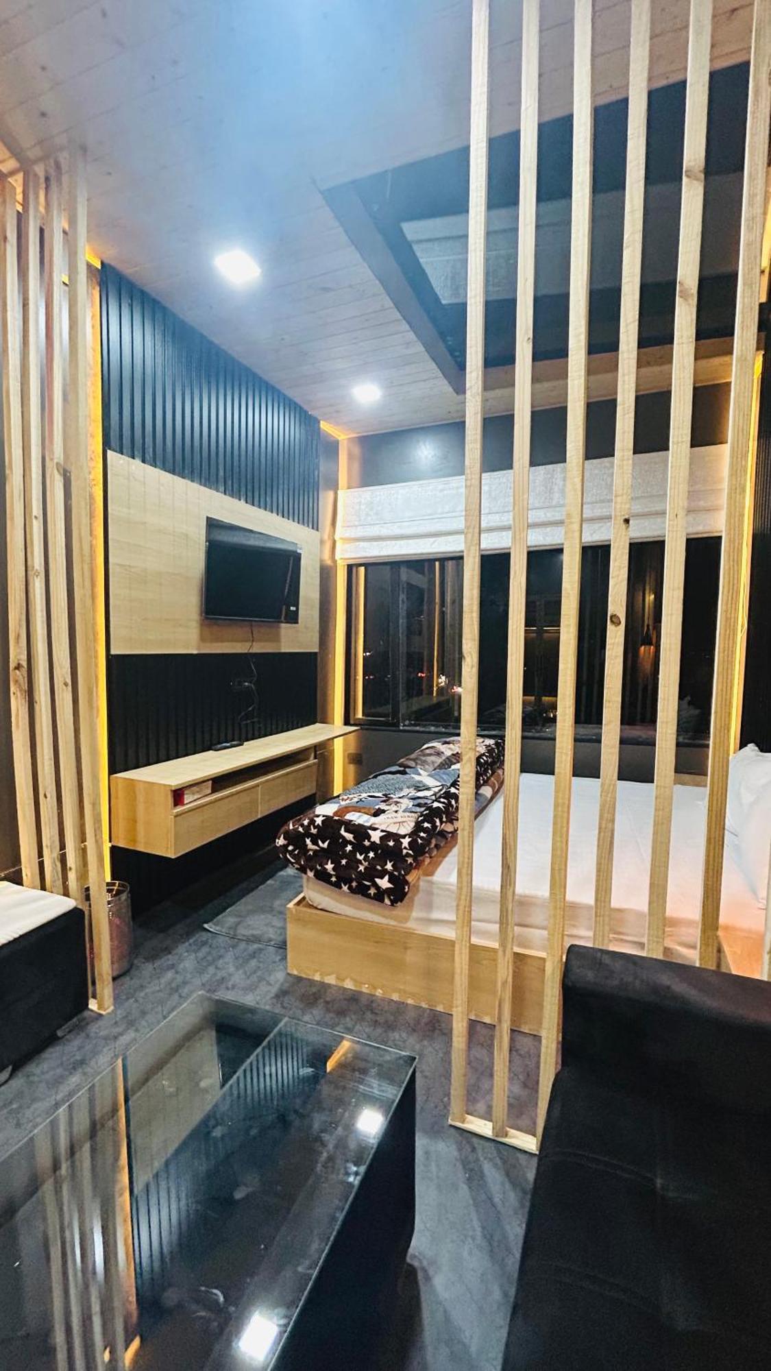 Worthmiles Resort
