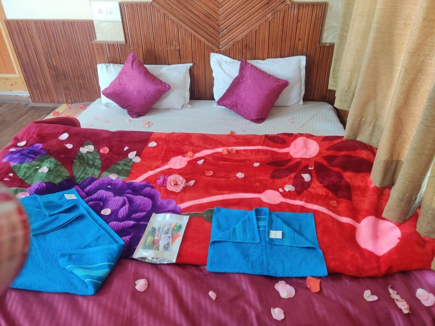 Shangri * Manali (Himachal Pradesh)