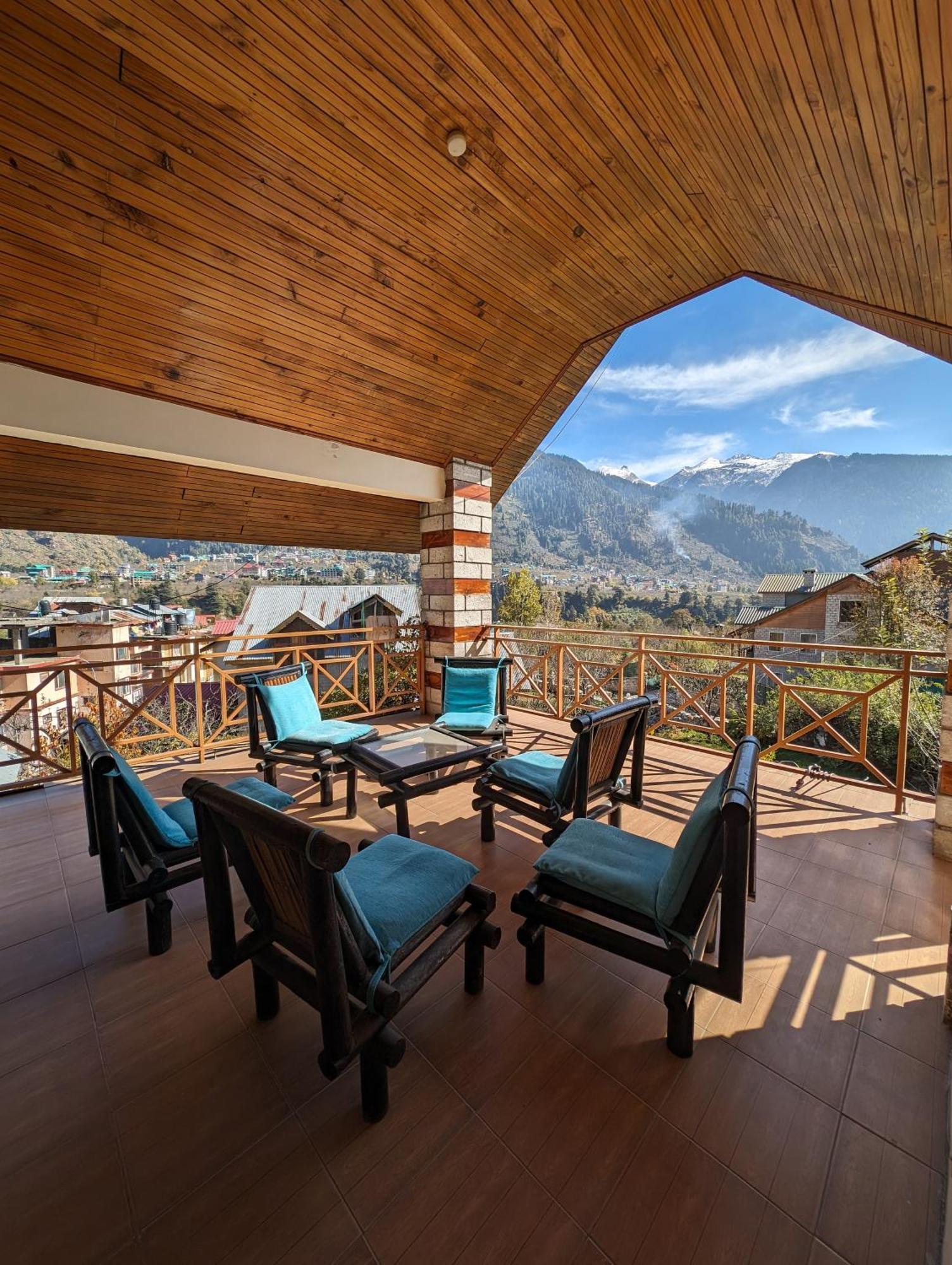 Chalethimalayan- In Private * Manali (Himachal Pradesh)