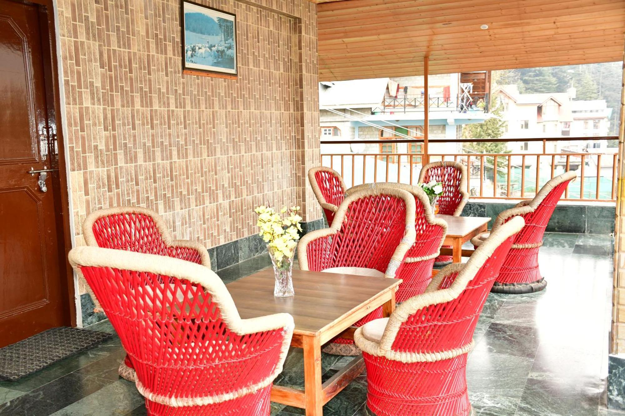 Guruchhaya And Hotel 3*