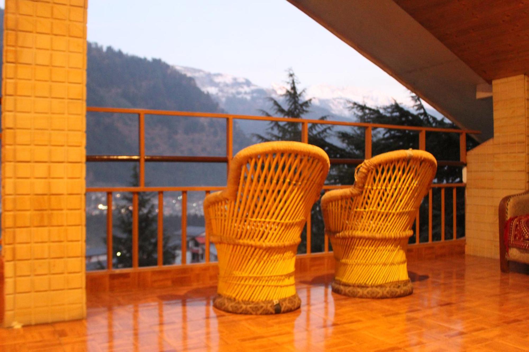 Guruchhaya And 3* Manali (Himachal Pradesh)