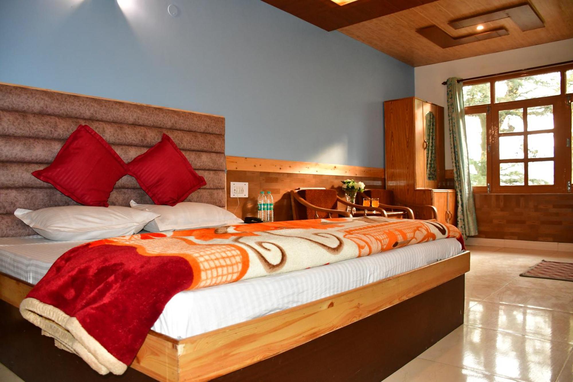 Guruchhaya And Hotel 3*