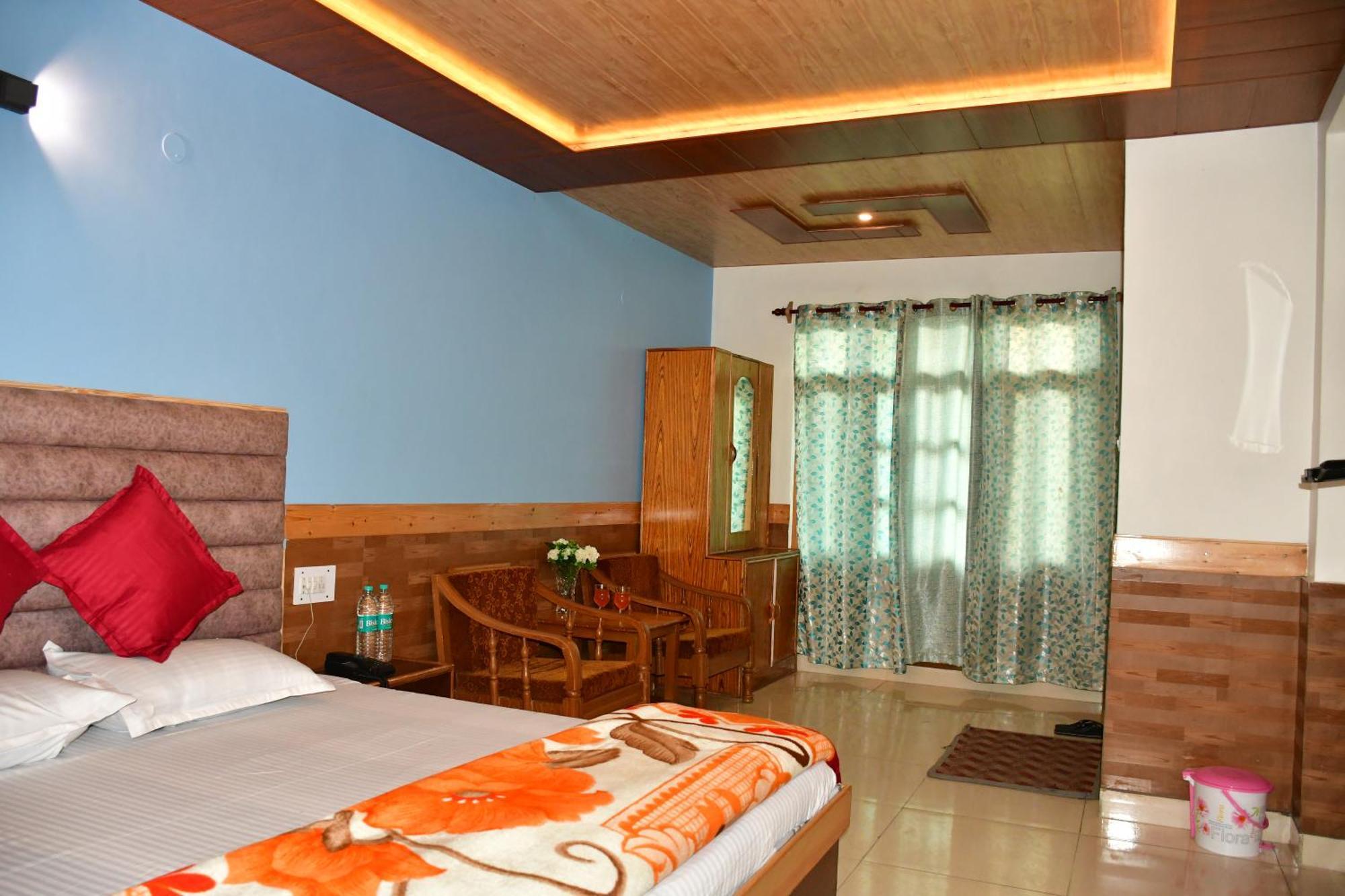 Guruchhaya And Hotel