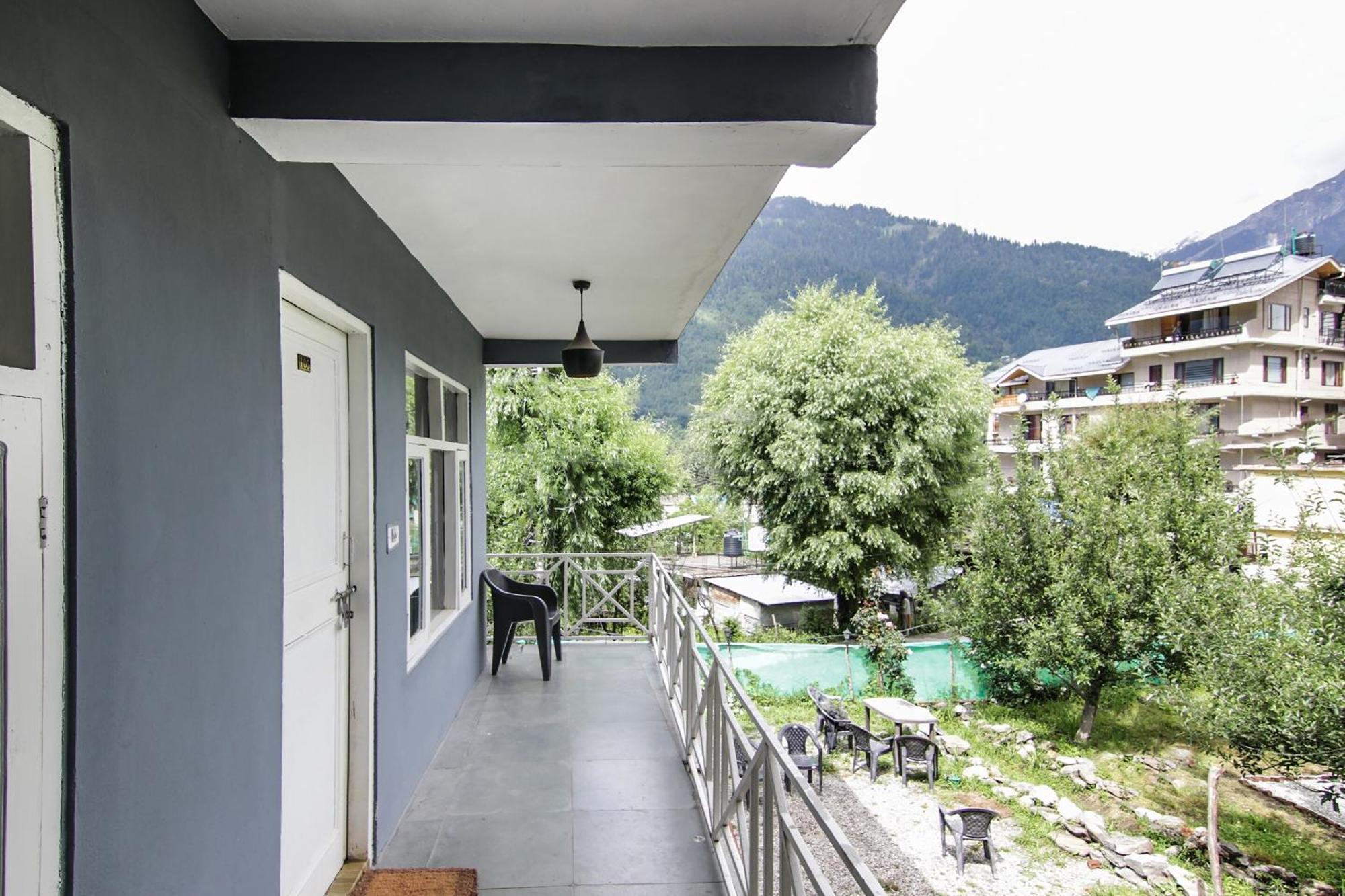 Hotel O Joy & Stick Manali (Himachal Pradesh)
