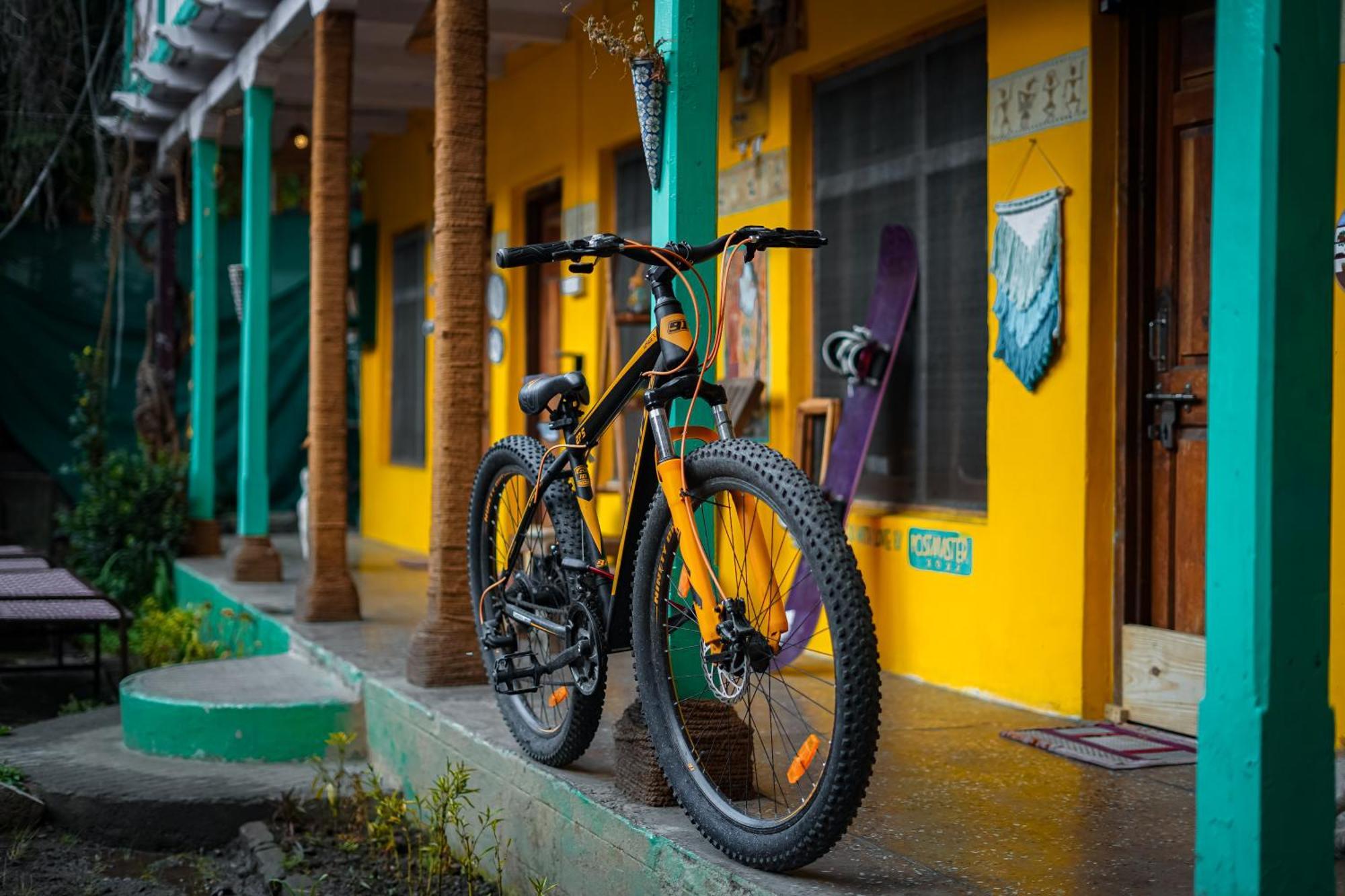 Yaarana & Cafe, Vashisht, Hostel Manali (Himachal Pradesh)