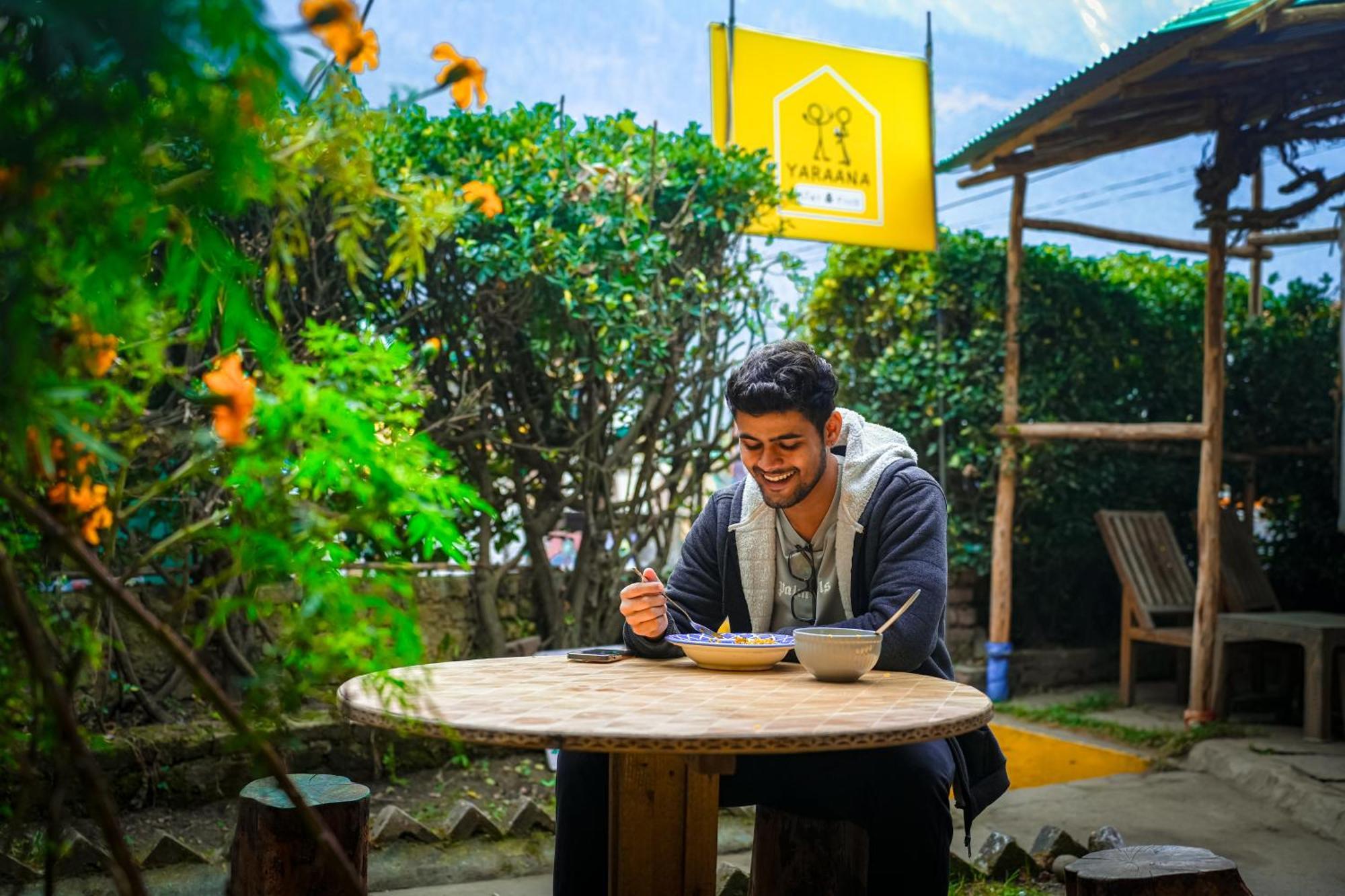 Yaarana & Cafe, Vashisht, Manali (Himachal Pradesh)