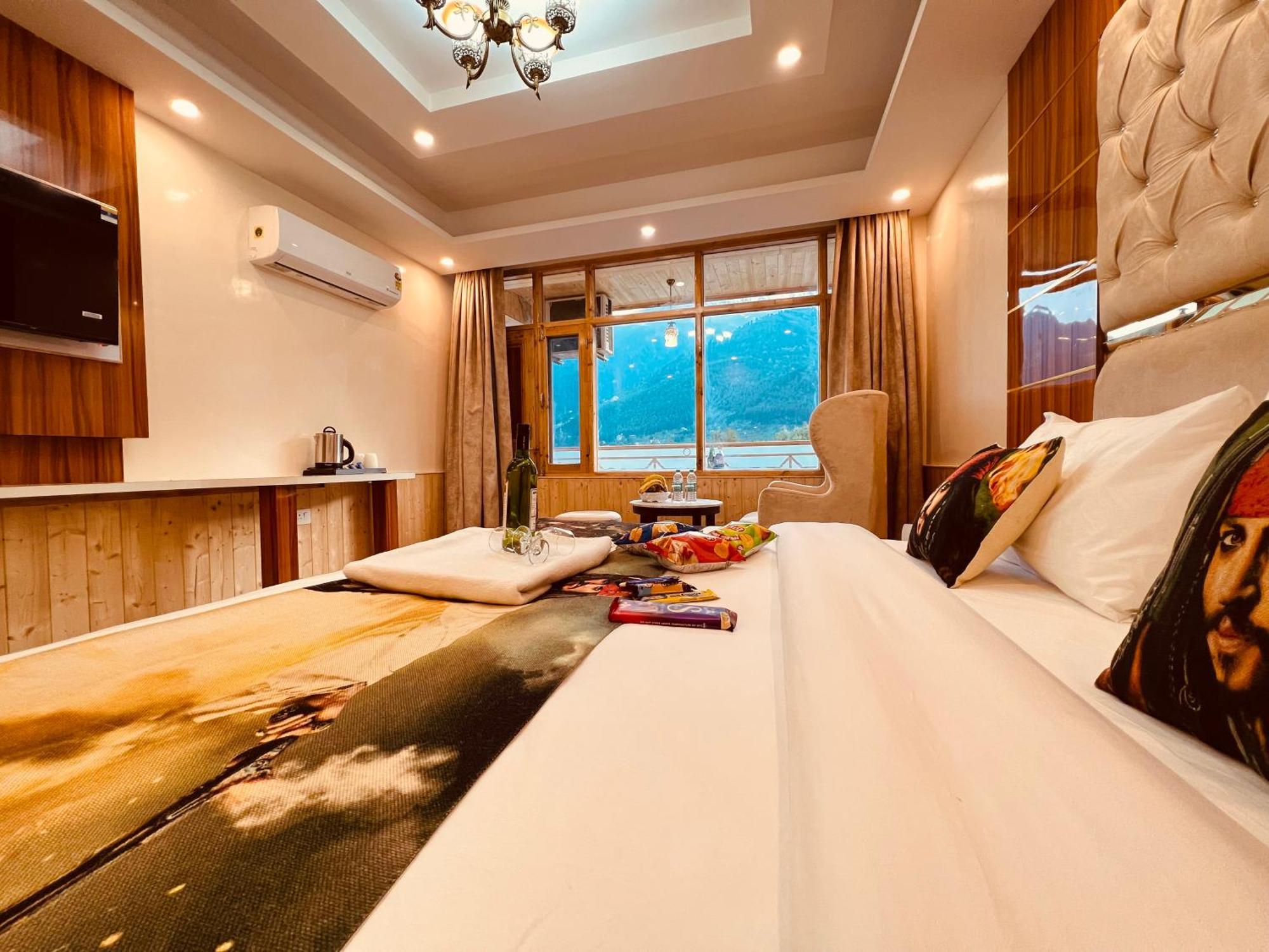 Hotel Hill River - Heated & Air Cooled - Near Mall Road , Of 2024- 2025 Manali (Himachal Pradesh)