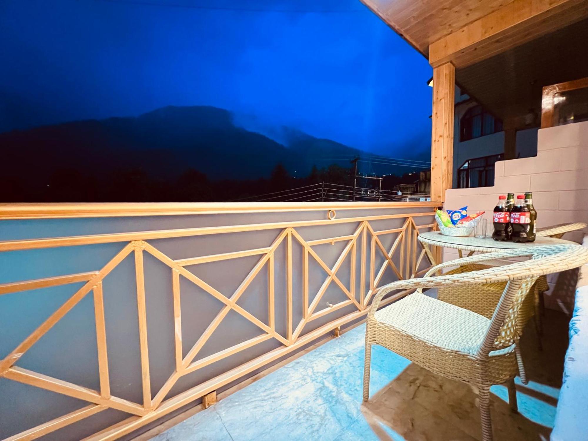 Hill River - Heated & Air Cooled - Near Mall Road , Of 2024- 2025 Manali (Himachal Pradesh)