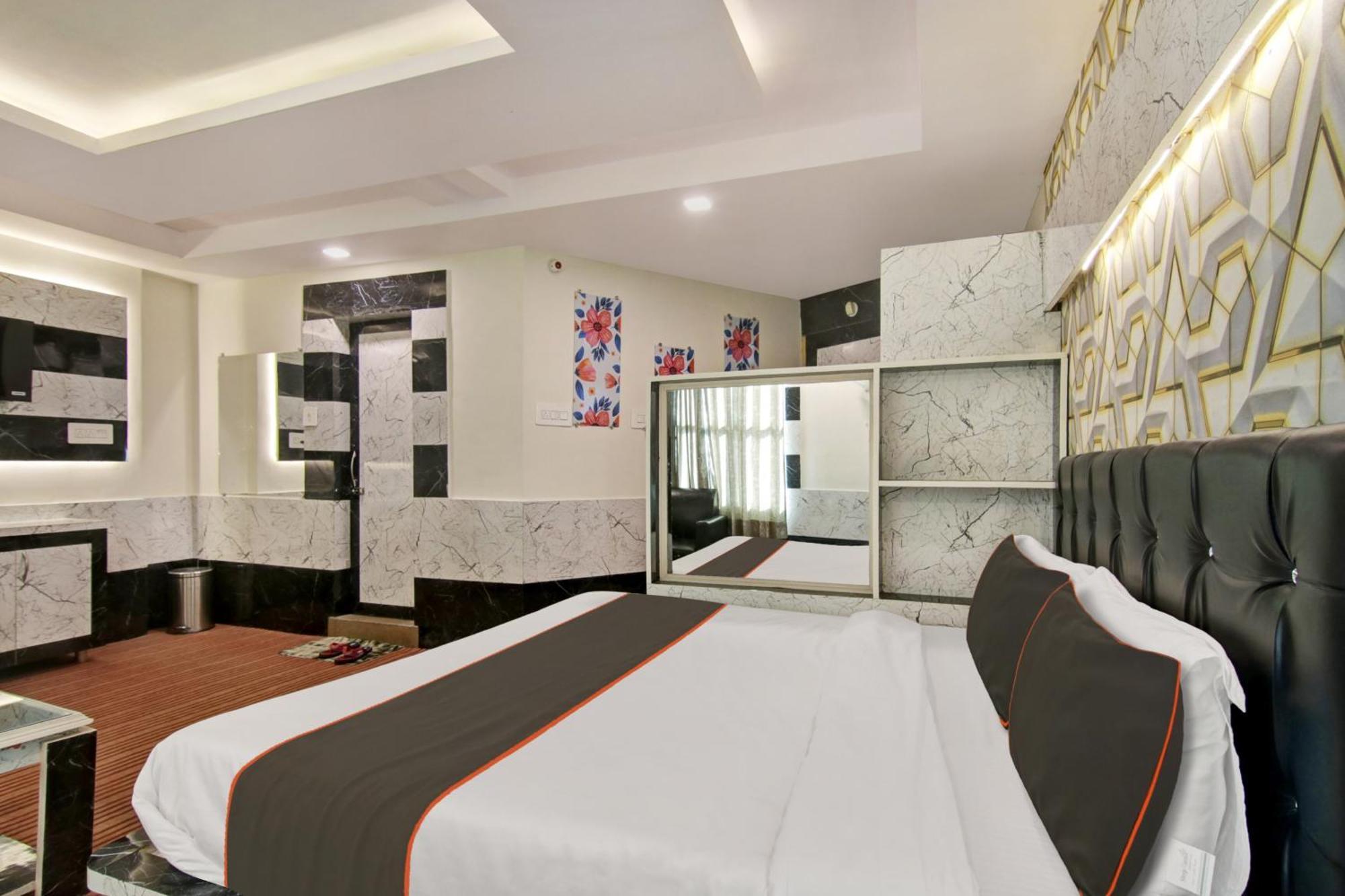 The Nomads Hotel Manali (Himachal Pradesh)