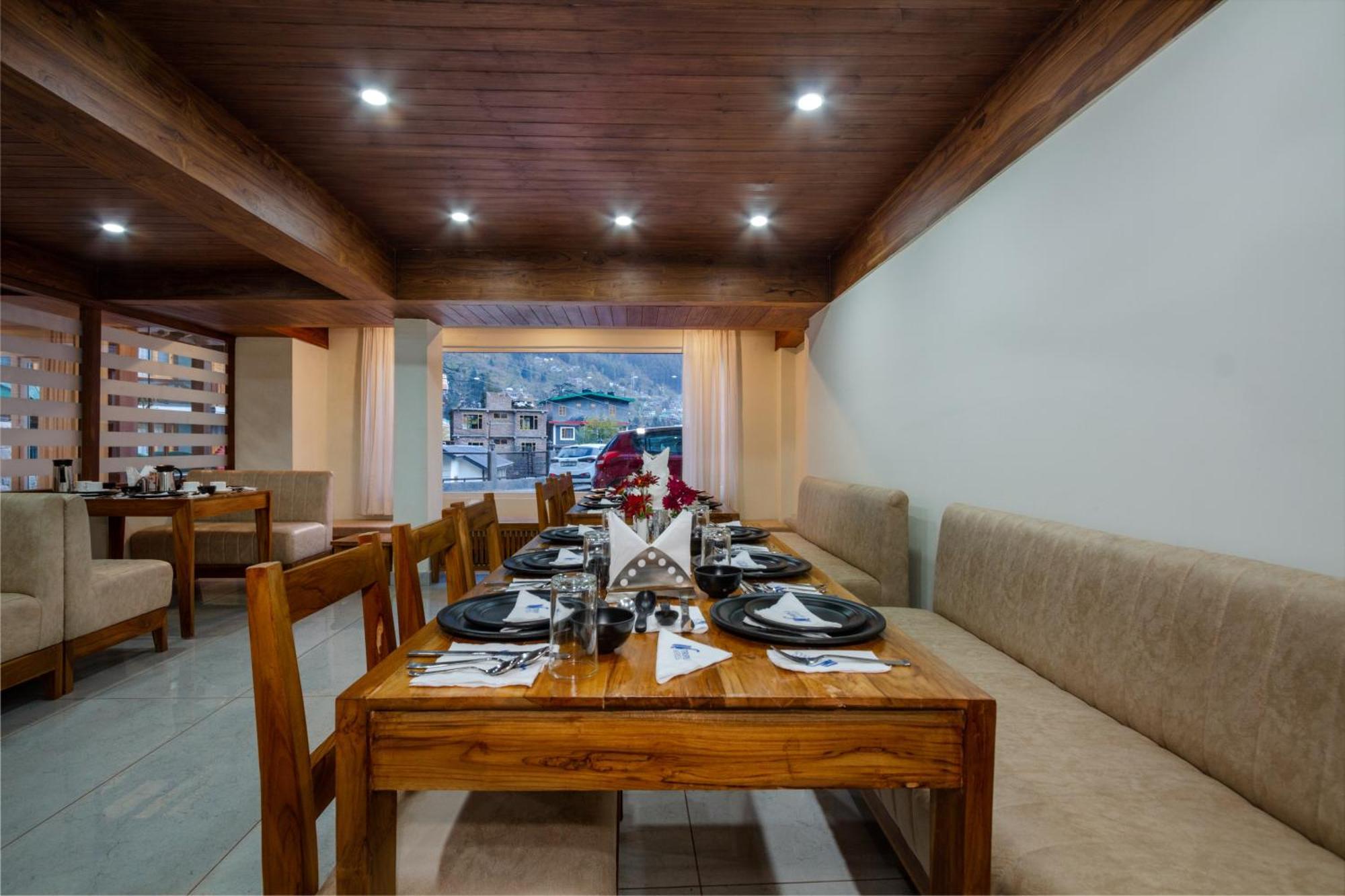 Tripli Drilbu Hotel