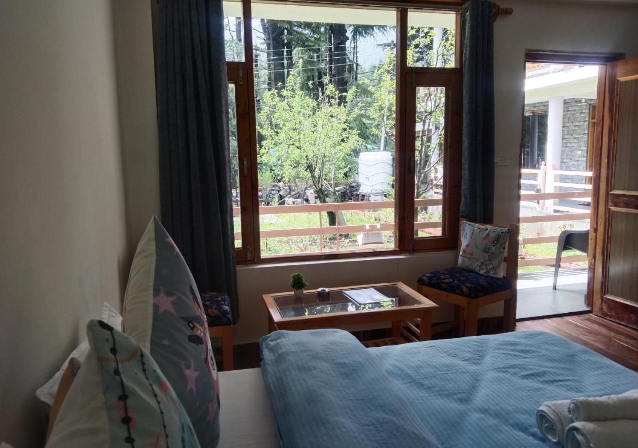 The Doors Homestay *