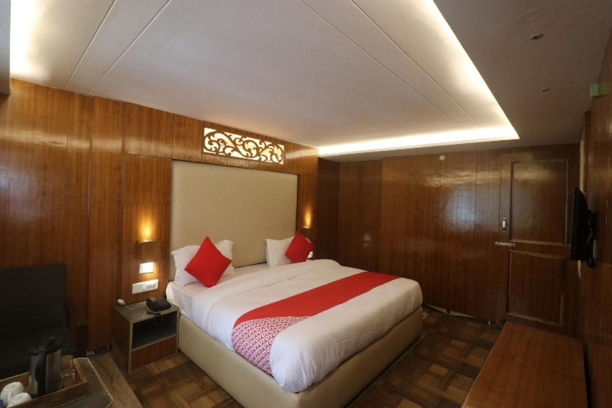 Hotel O Beas Regency