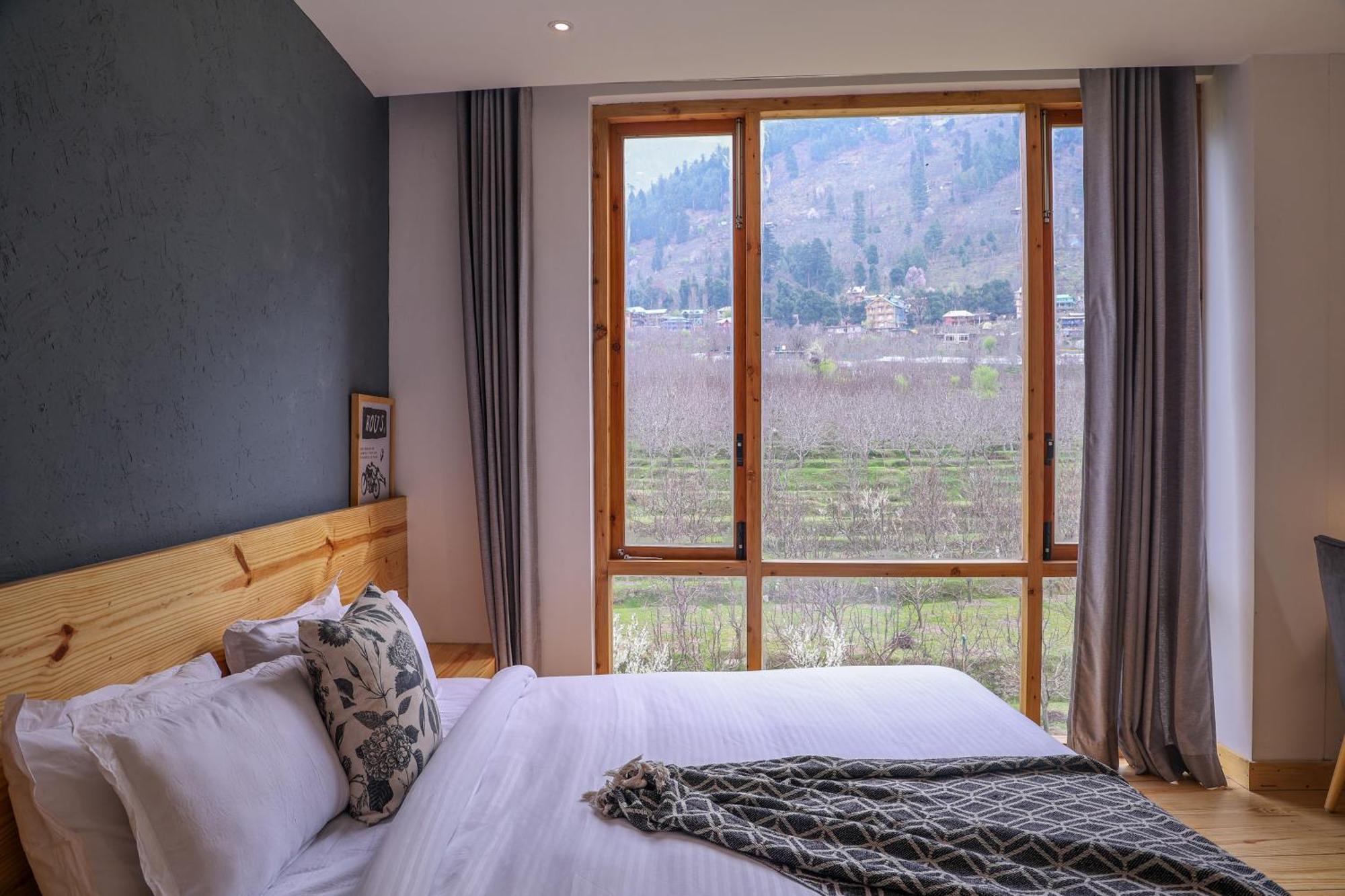 Warehouse Suites And Loft 3* Manali (Himachal Pradesh)