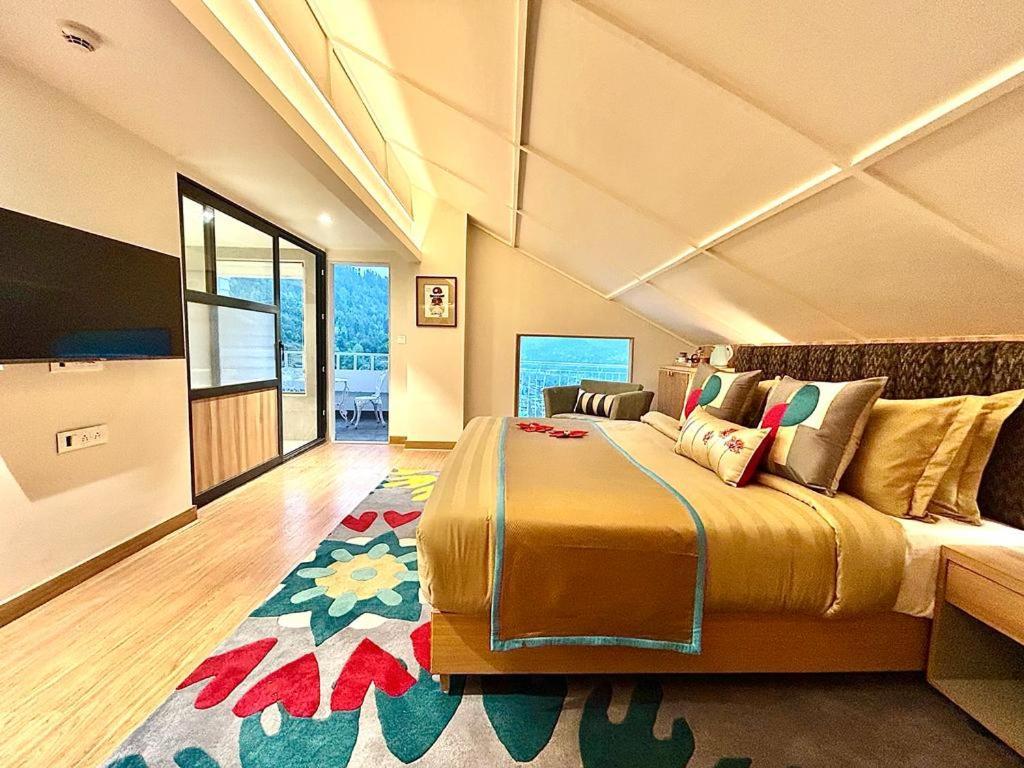 Bookmark Resorts,