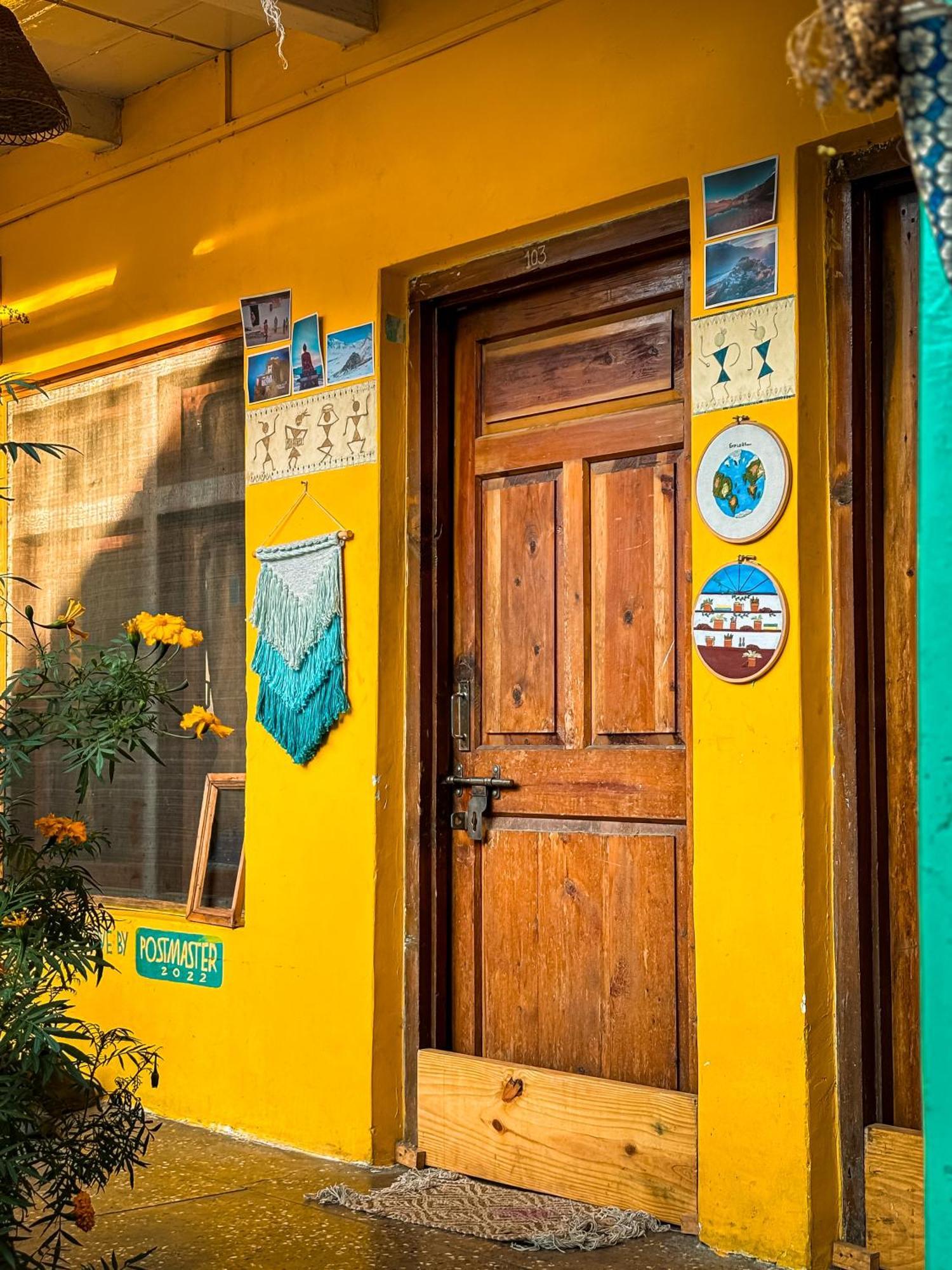Yaarana & Cafe, Vashisht, Manali (Himachal Pradesh)