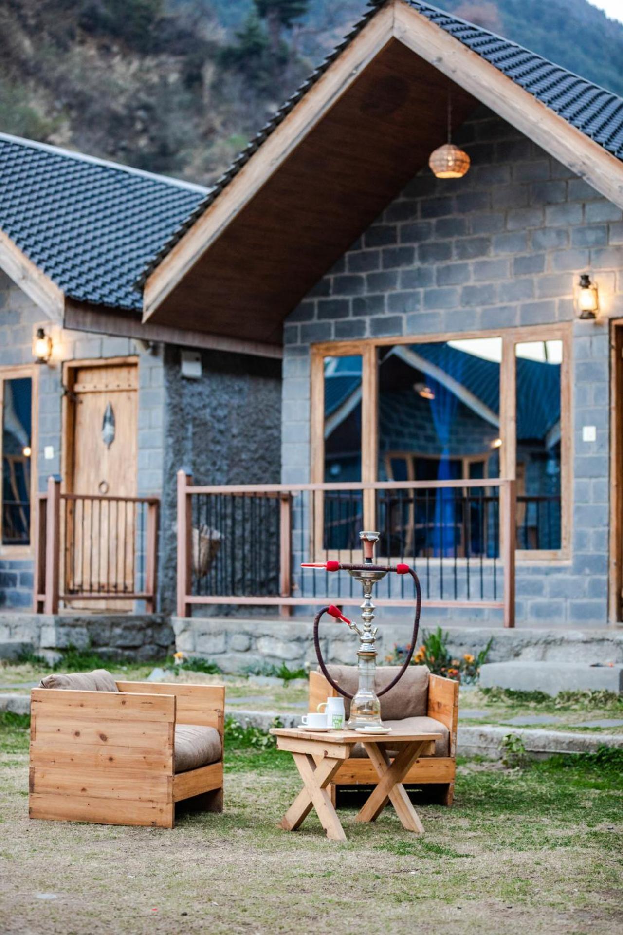 Winterfell The Stay, Unique River Front Resort Manali (Himachal Pradesh)