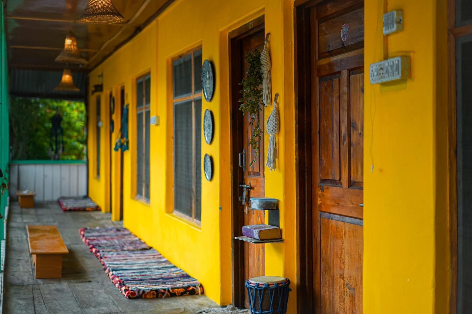 Hostel Yaarana & Cafe, Vashisht, *