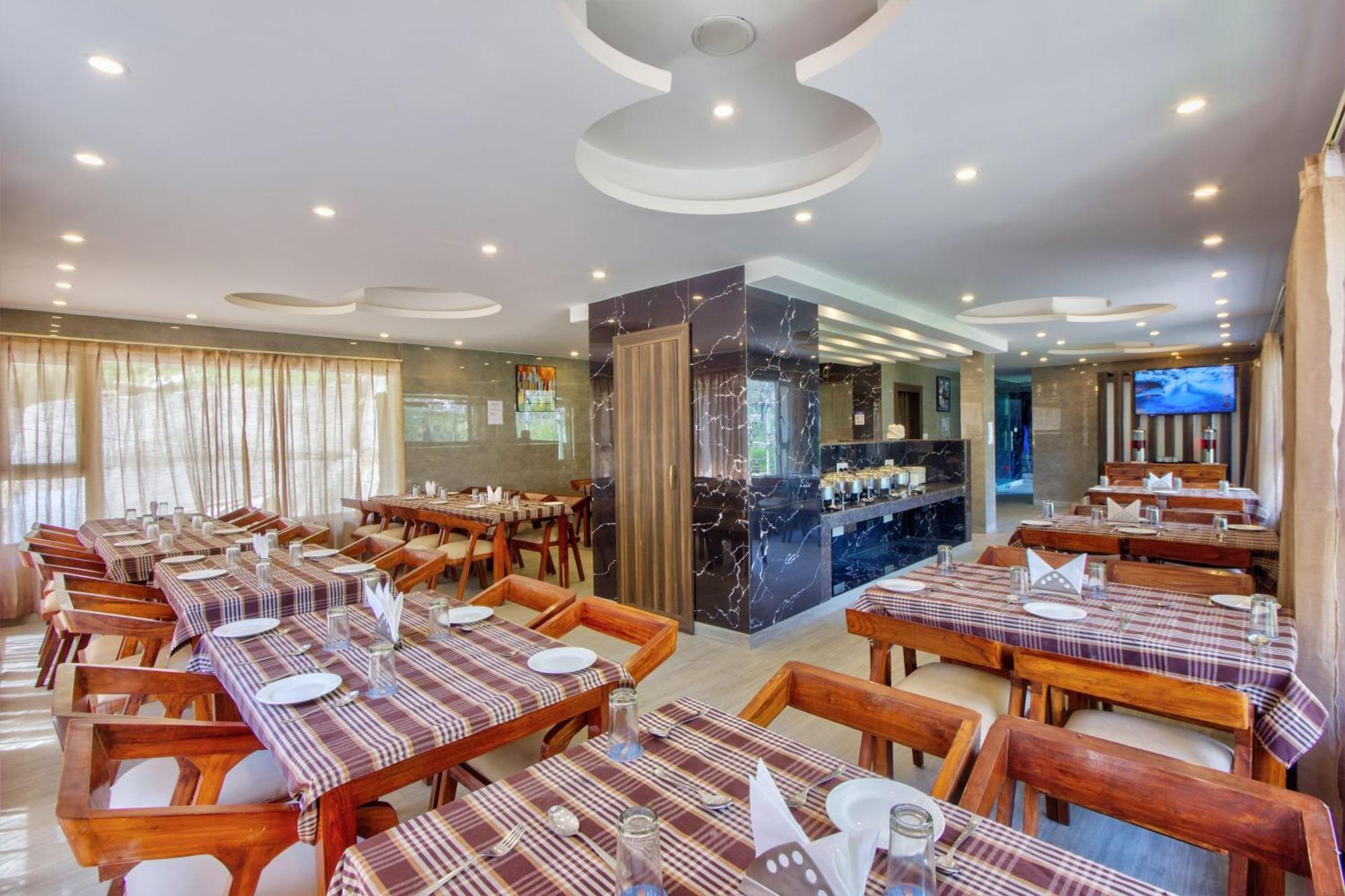 Katson Blue Hotel Manali (Himachal Pradesh)
