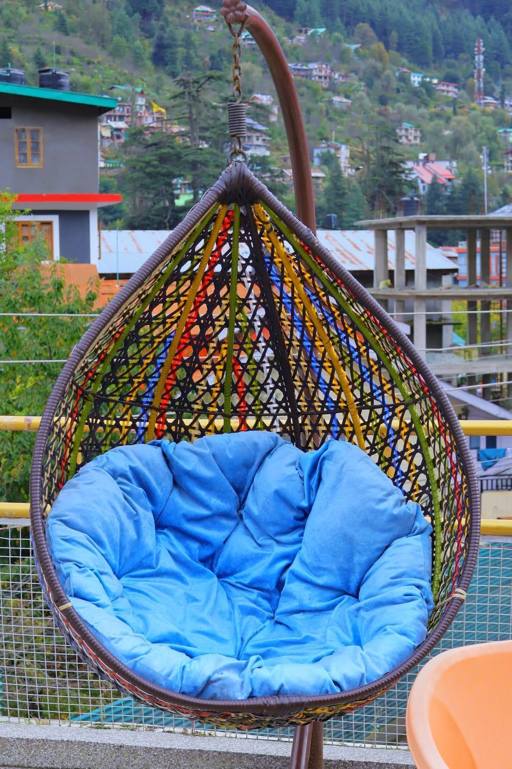 Hotel Hilltop At Mall Road With Open Terrace Manali (Himachal Pradesh)