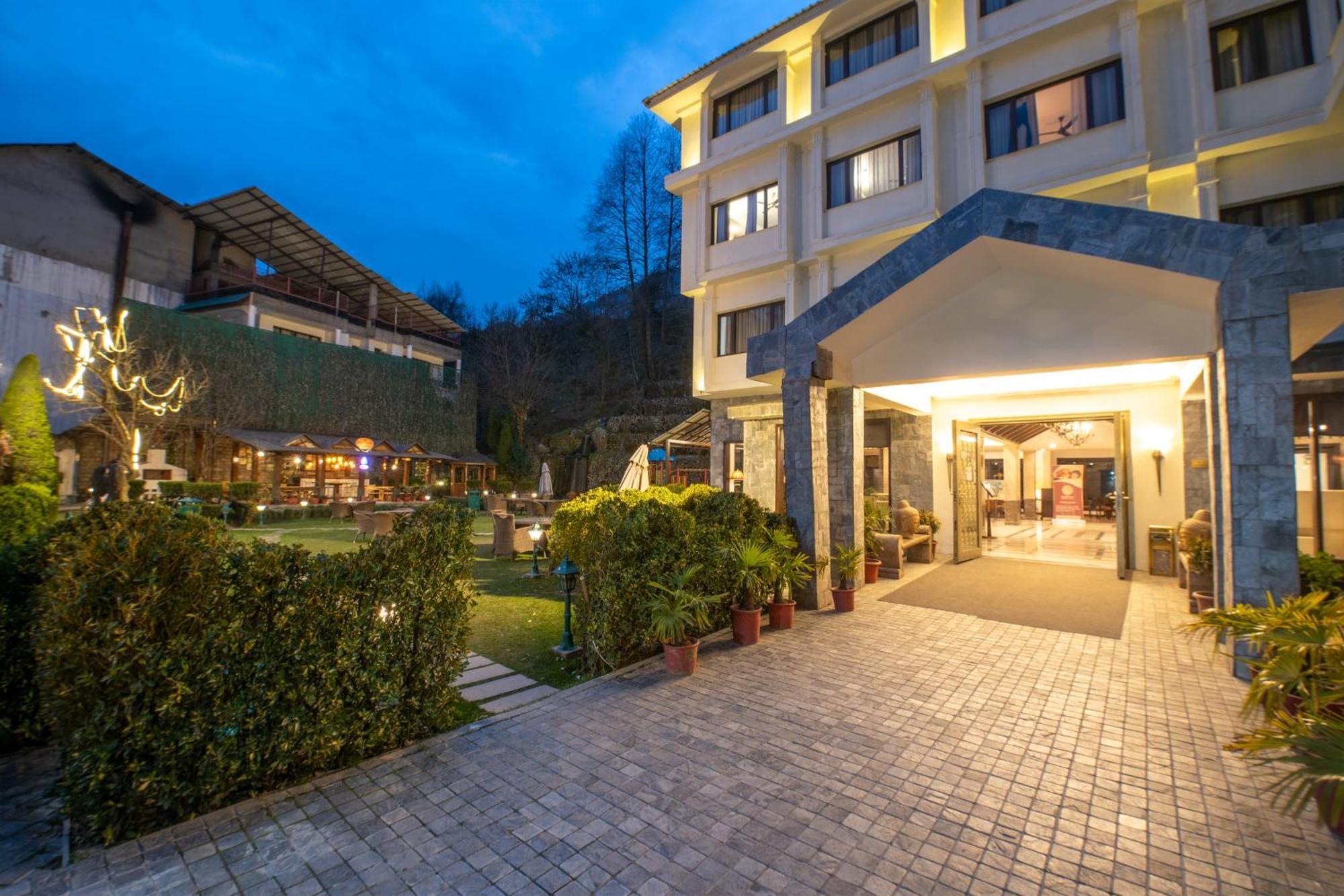 Rock By Vivaan Resort Manali (Himachal Pradesh)