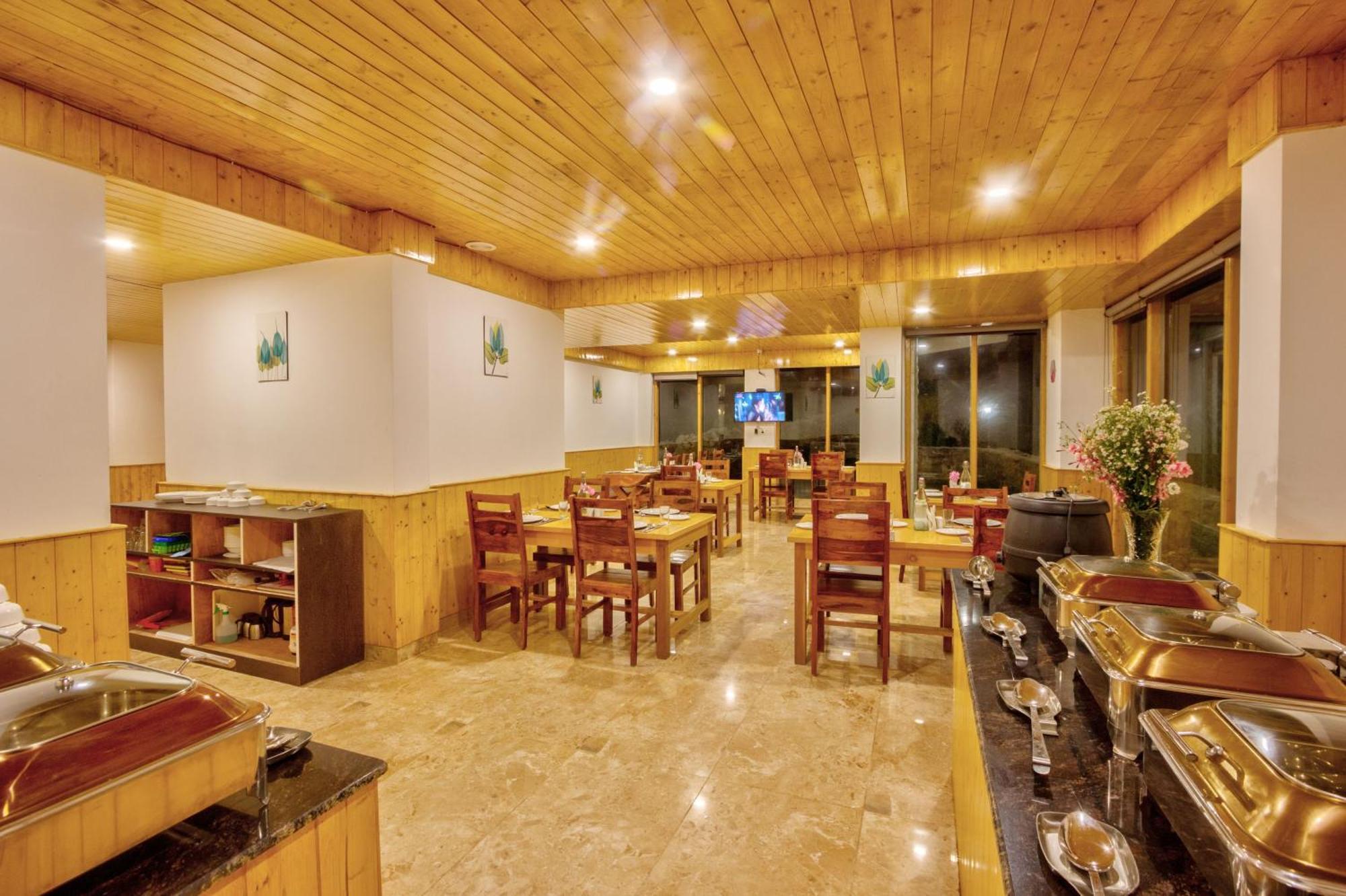 La Aero In Snow Mountains Hotel Manali (Himachal Pradesh)