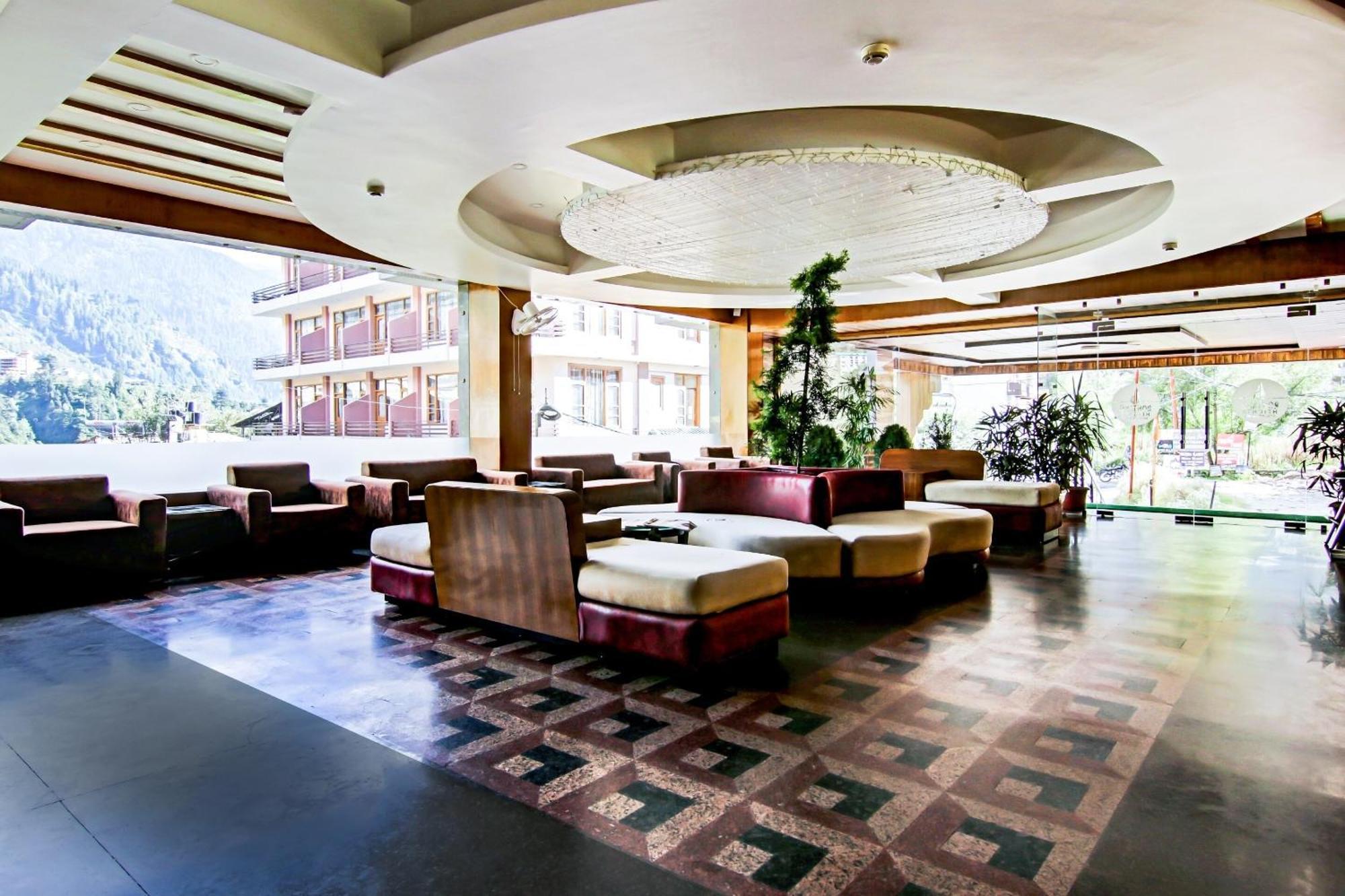 Townhouse Oak Rohtang Heights Hotel 4*
