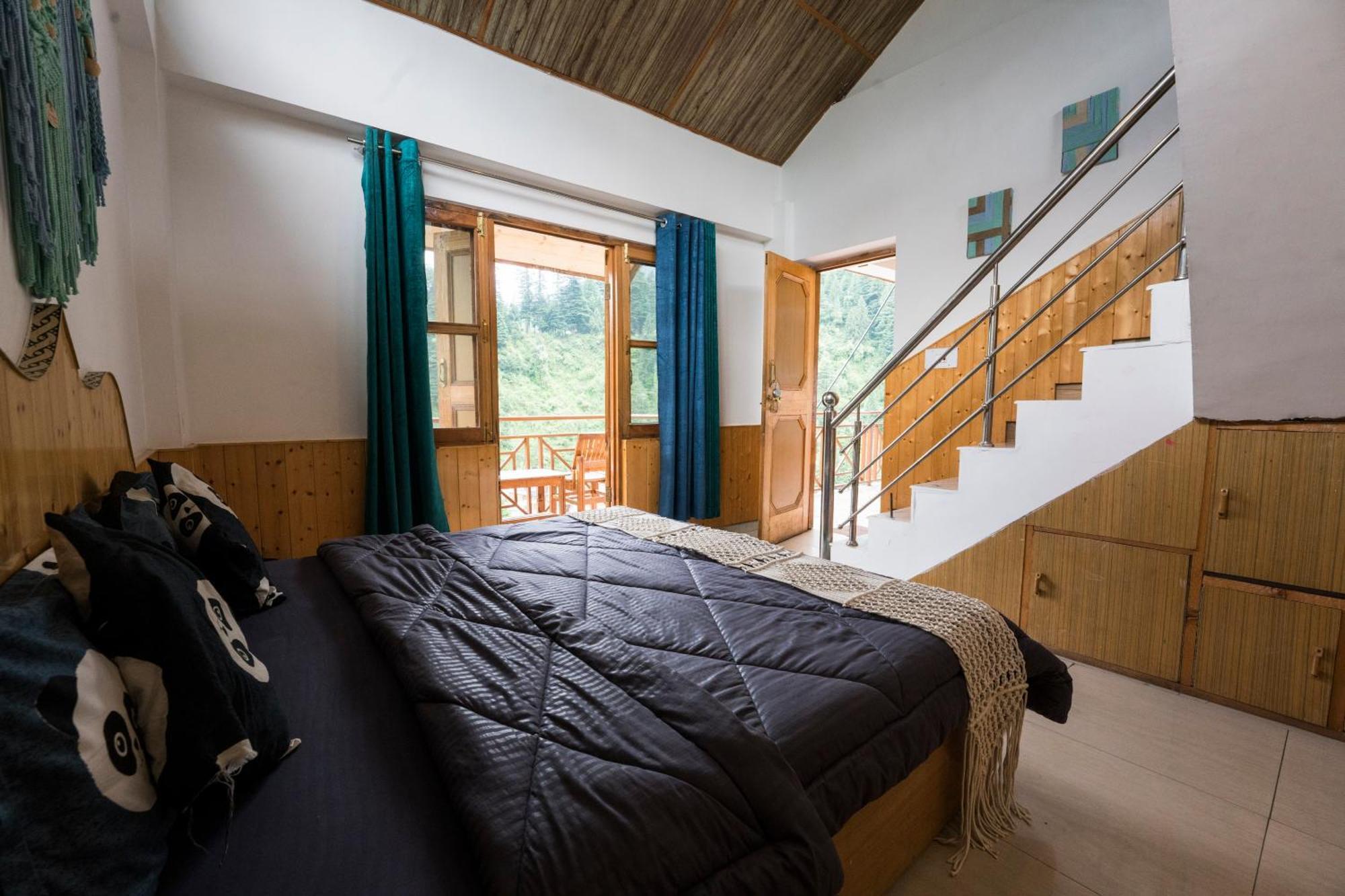 Hostel Sleepy Panda Manali (Himachal Pradesh)
