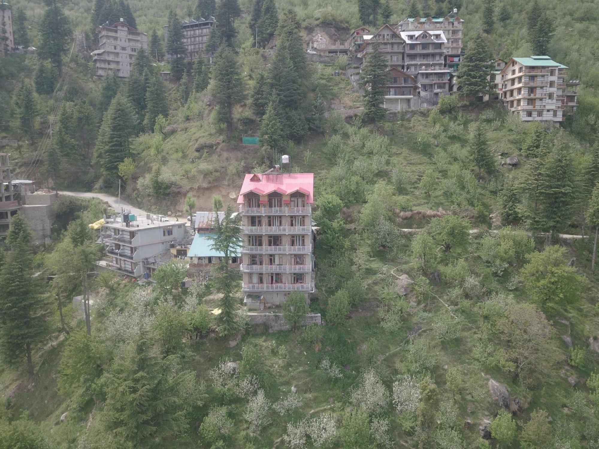 Seven Hills 3* Manali (Himachal Pradesh)