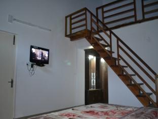 Hotel Snow View Manali (Himachal Pradesh)