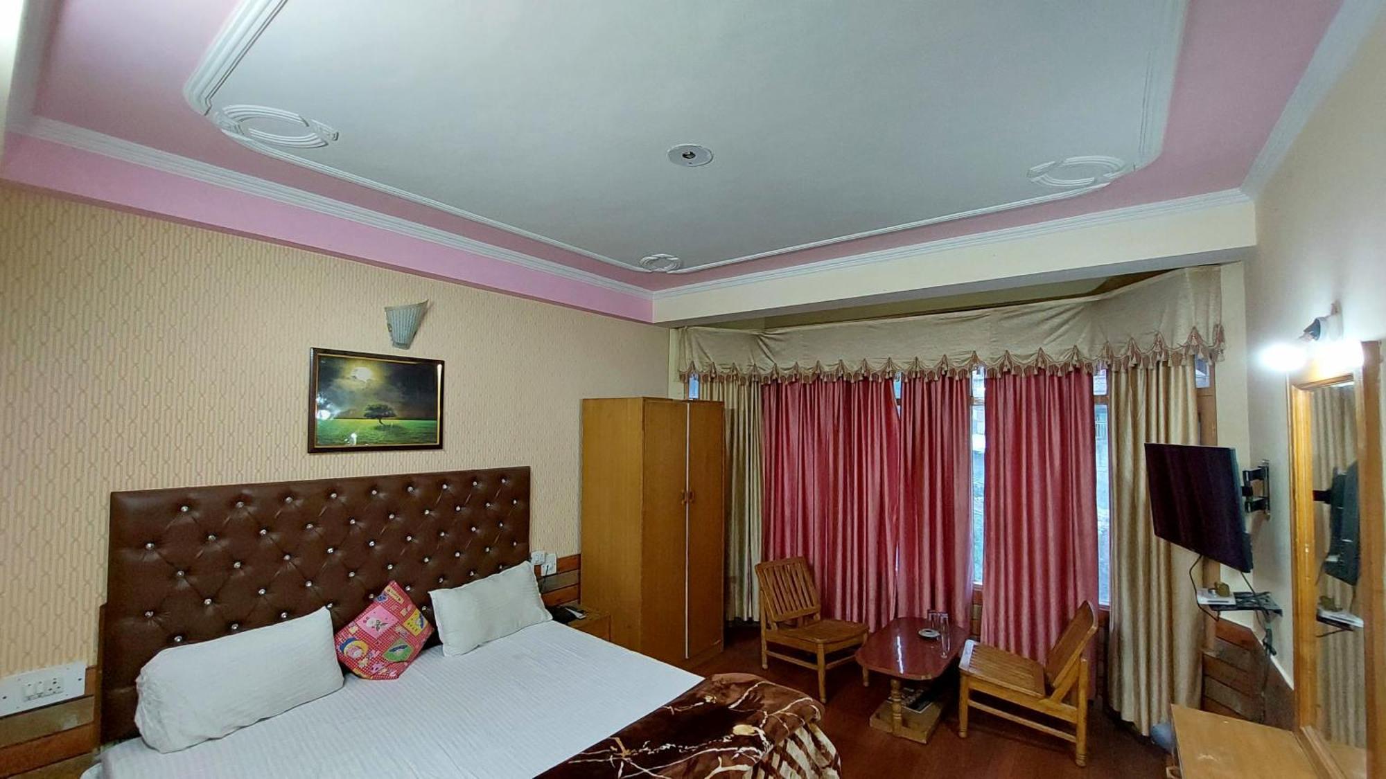 Jubilant Hotel