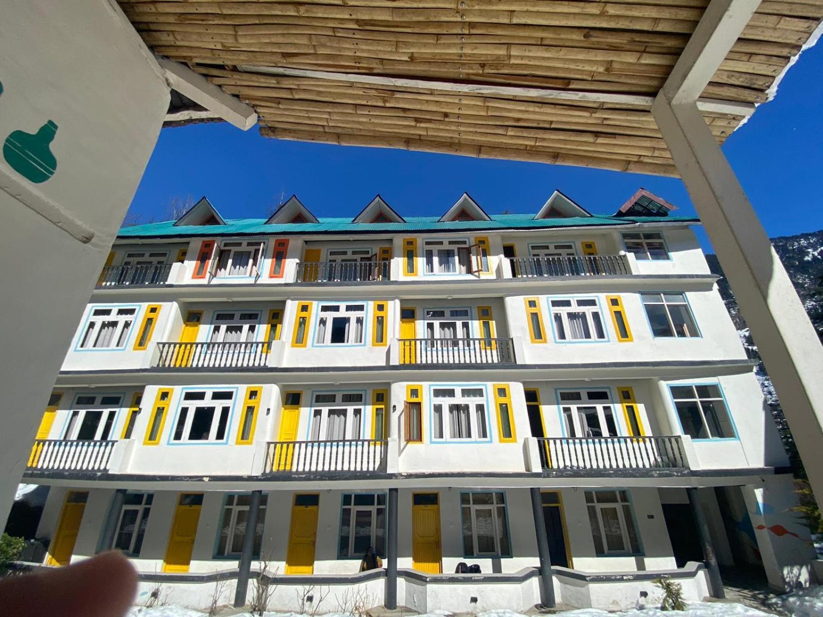 Hotel Himalayan Hideaway-tvm