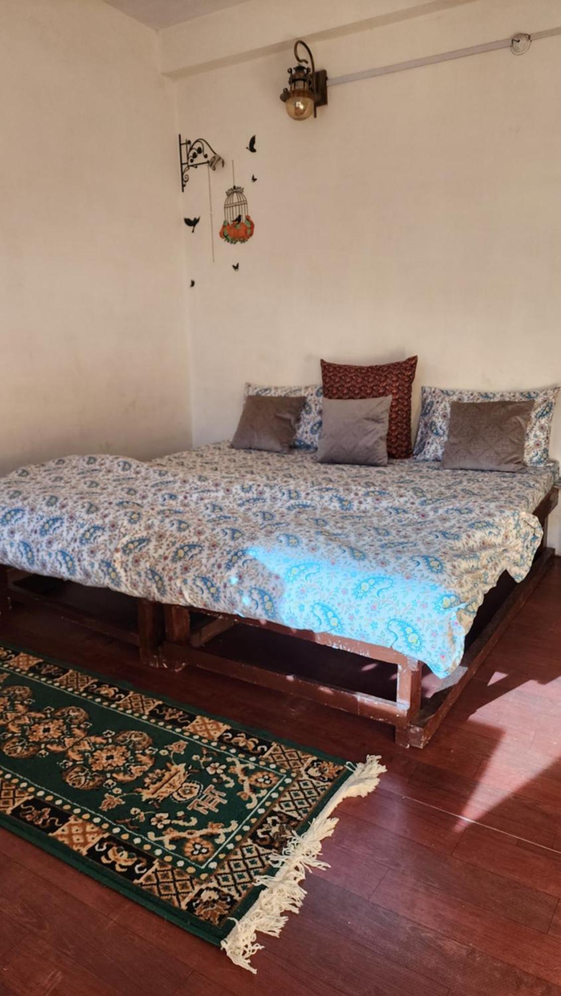 Safarnama Homestay - With Mountain And Sunset View Manali (Himachal Pradesh)