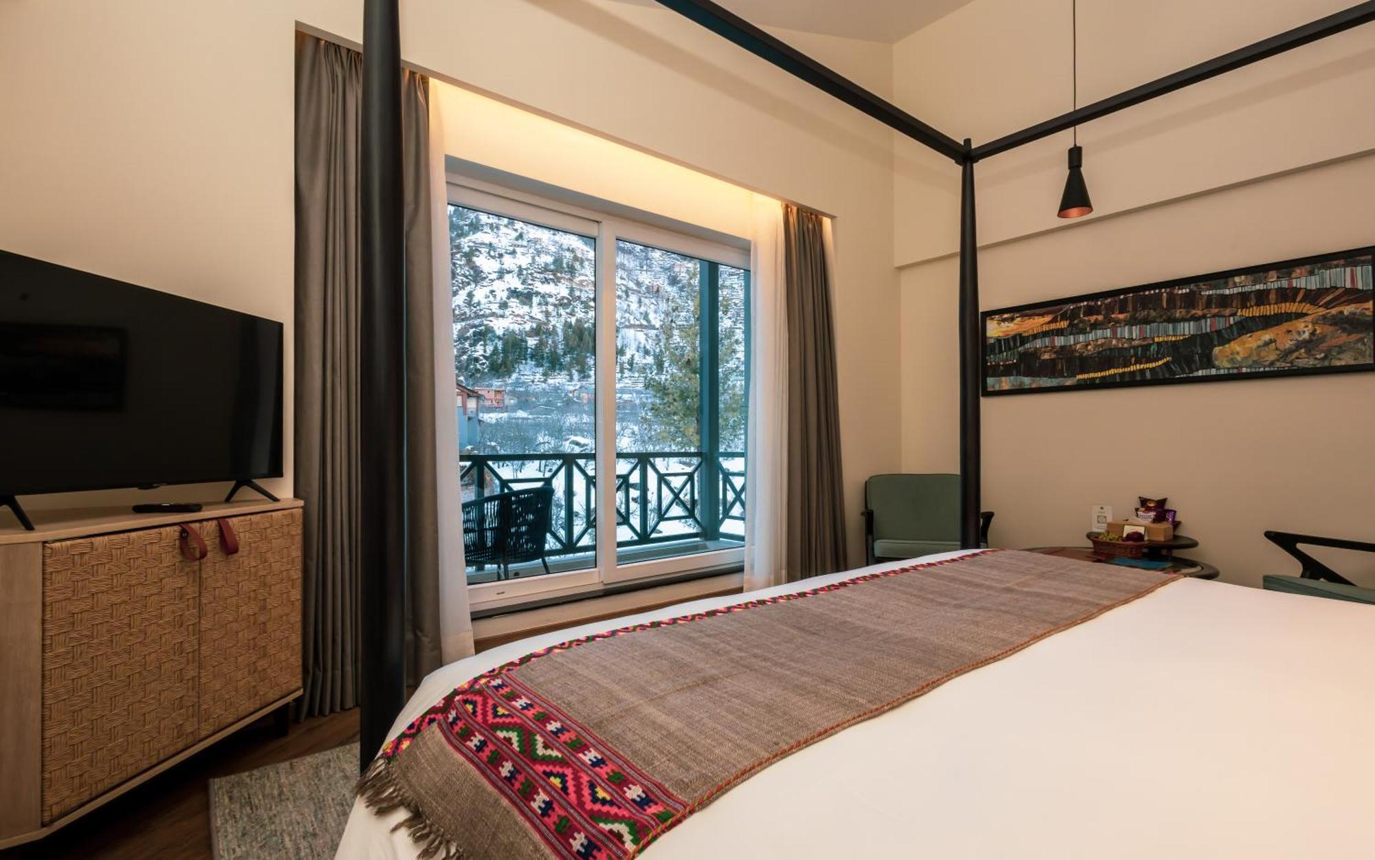 Hotel Nivasana - A Luxury Boutique Manali (Himachal Pradesh)
