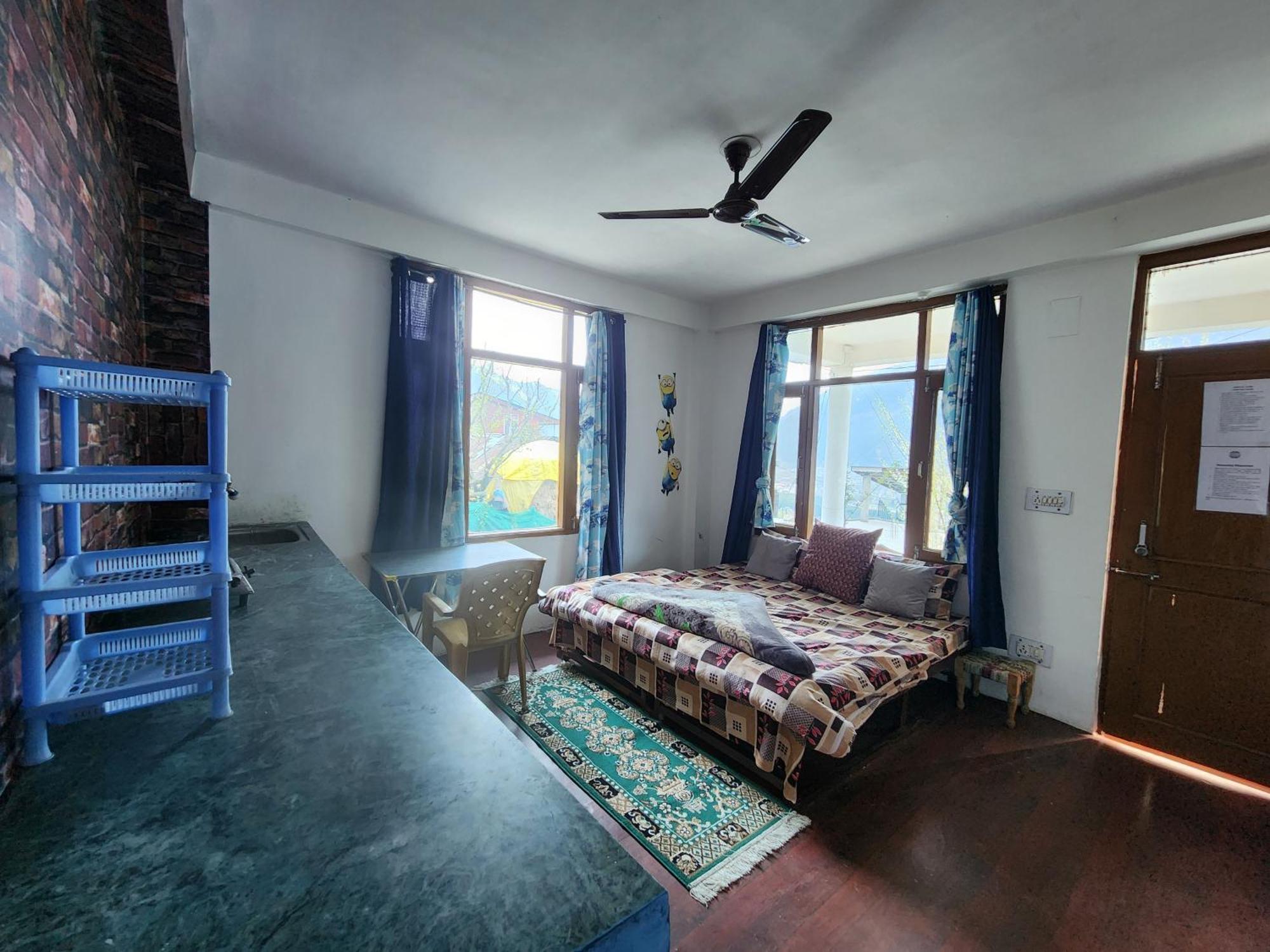 Safarnama Homestay - With Mountain And Sunset View * Manali (Himachal Pradesh)