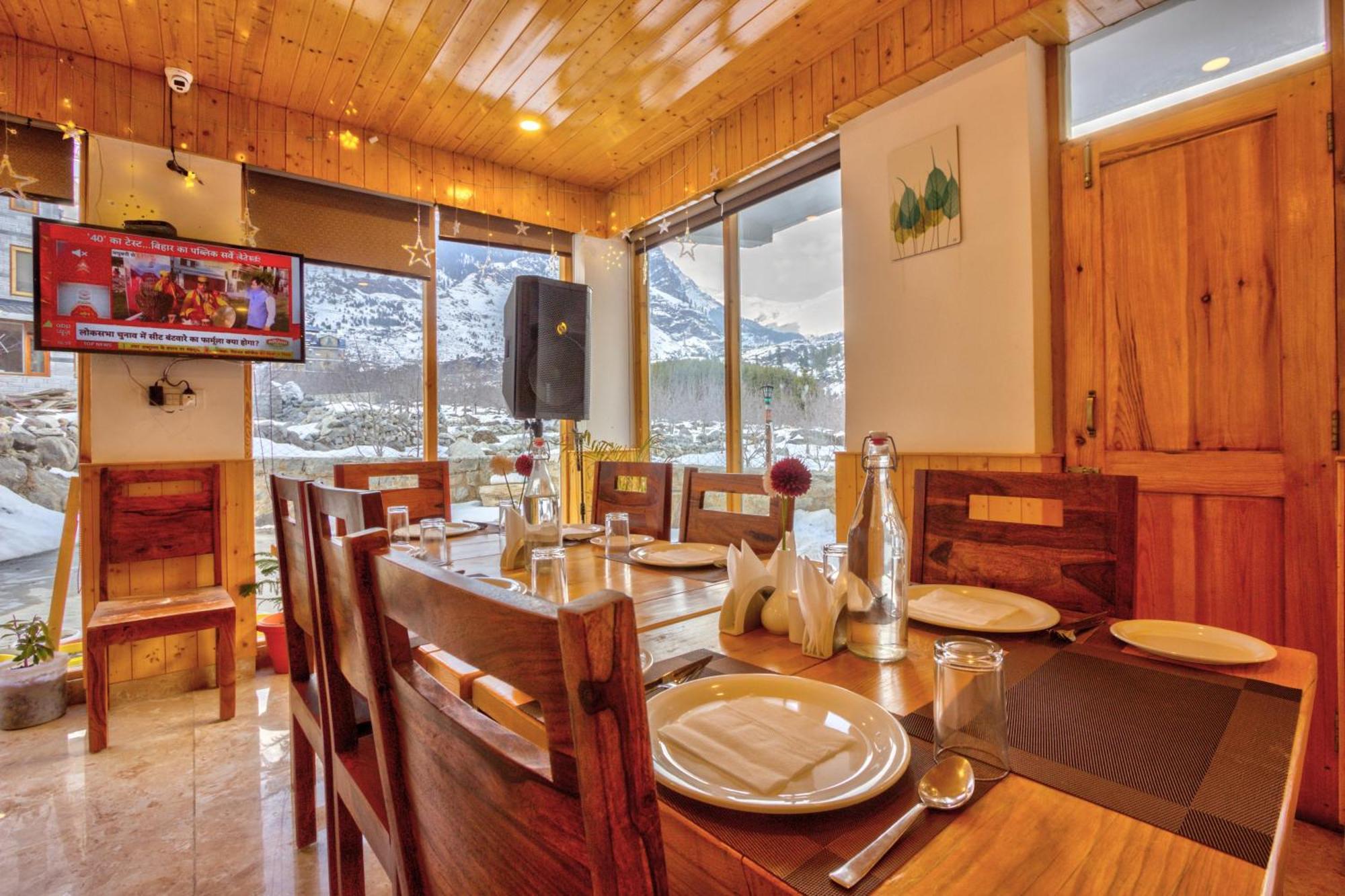 La Aero In Snow Mountains Hotel 4*