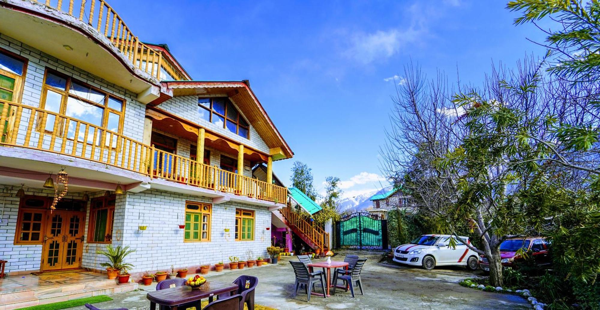 Rangri Homestead - A Boutique Manali (Himachal Pradesh)