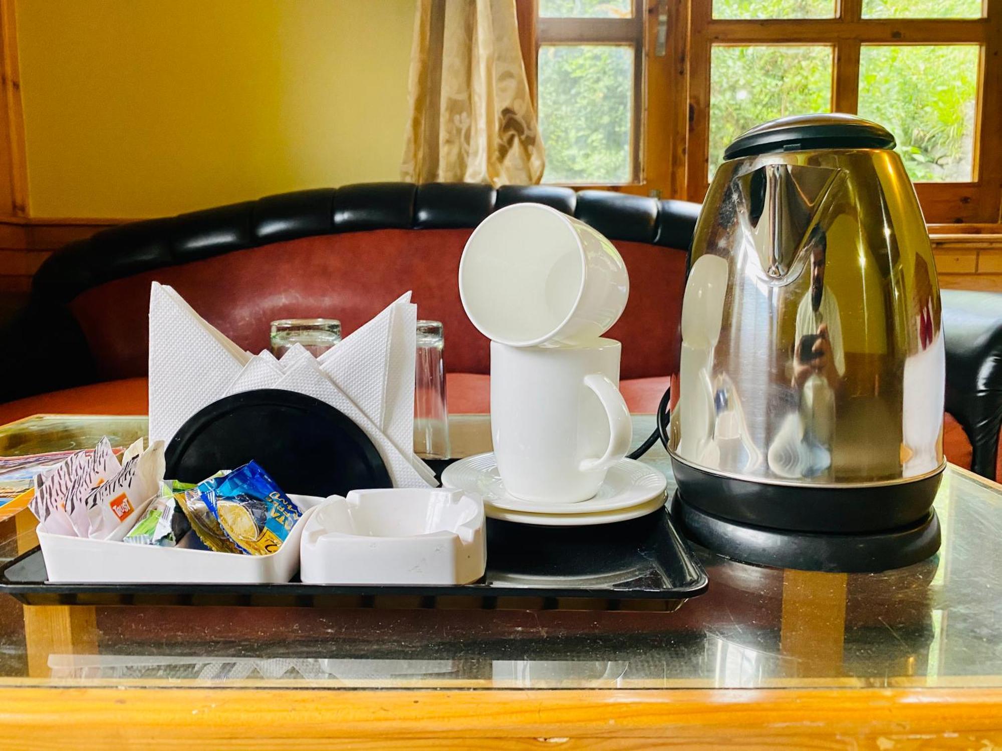 Hotel Hollywood - A True Riverview 4*