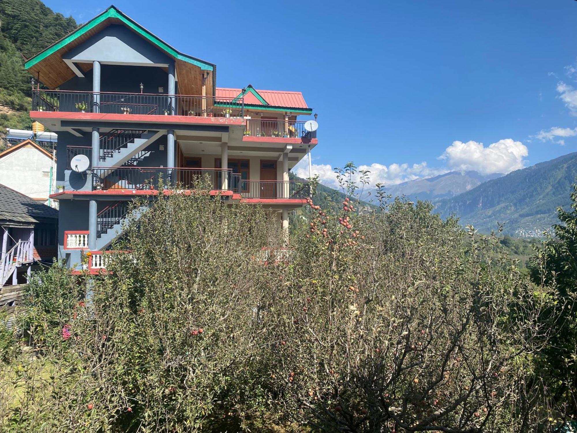 Alpine Bliss Homestay *