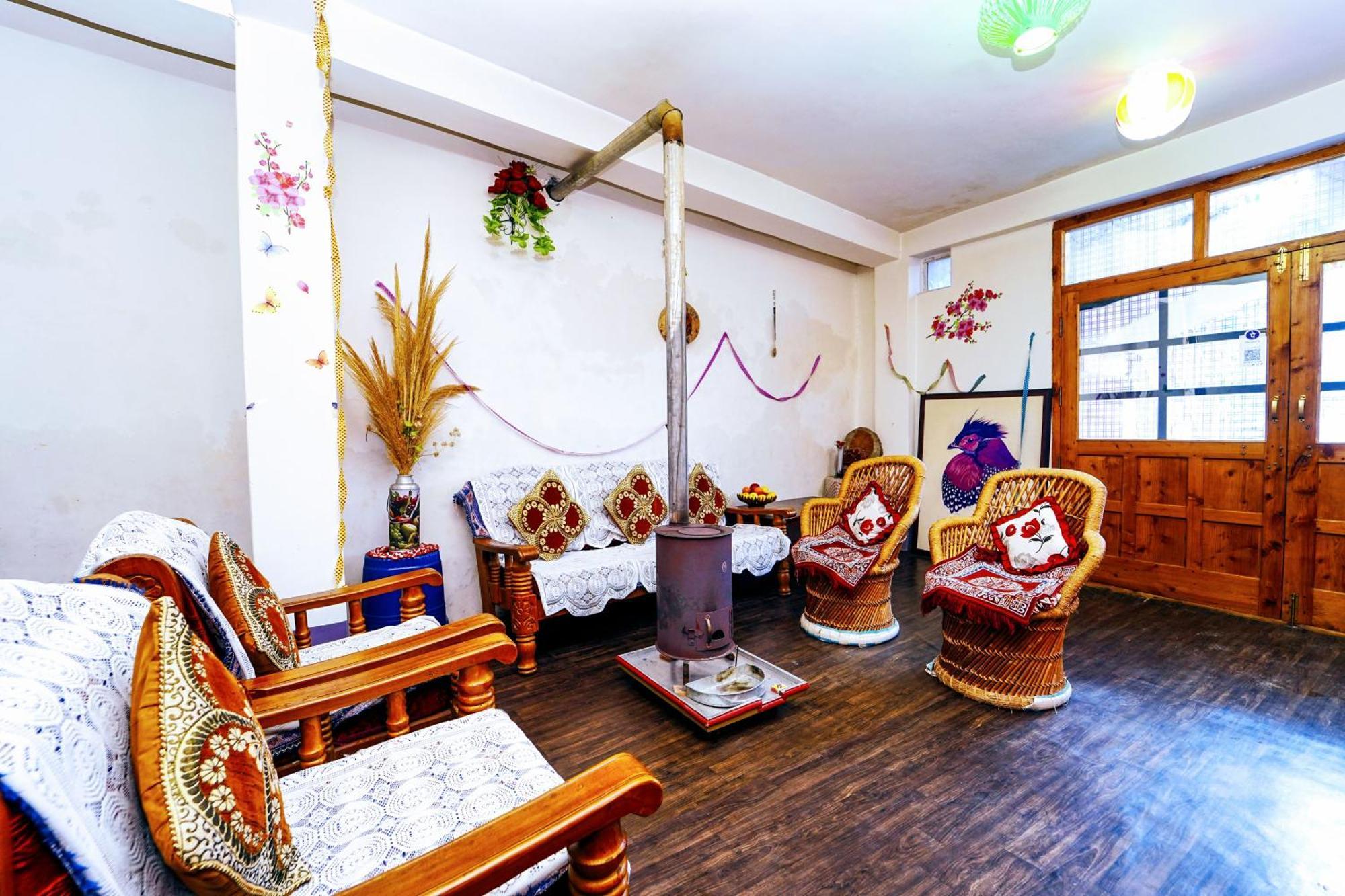 Rangri Homestead - A Boutique Manali (Himachal Pradesh)