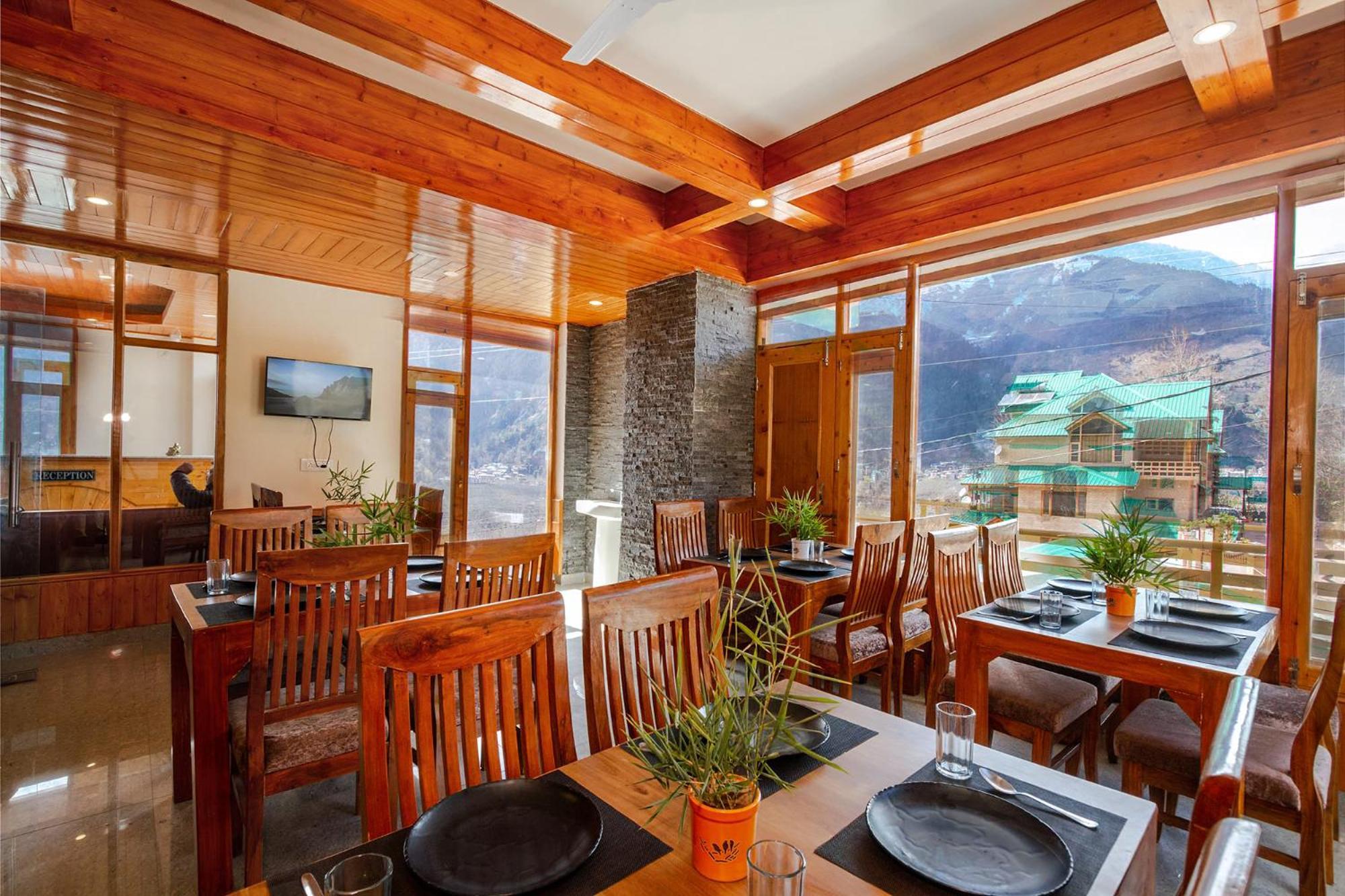 Hotel Fabhotel La Kailasha Regency