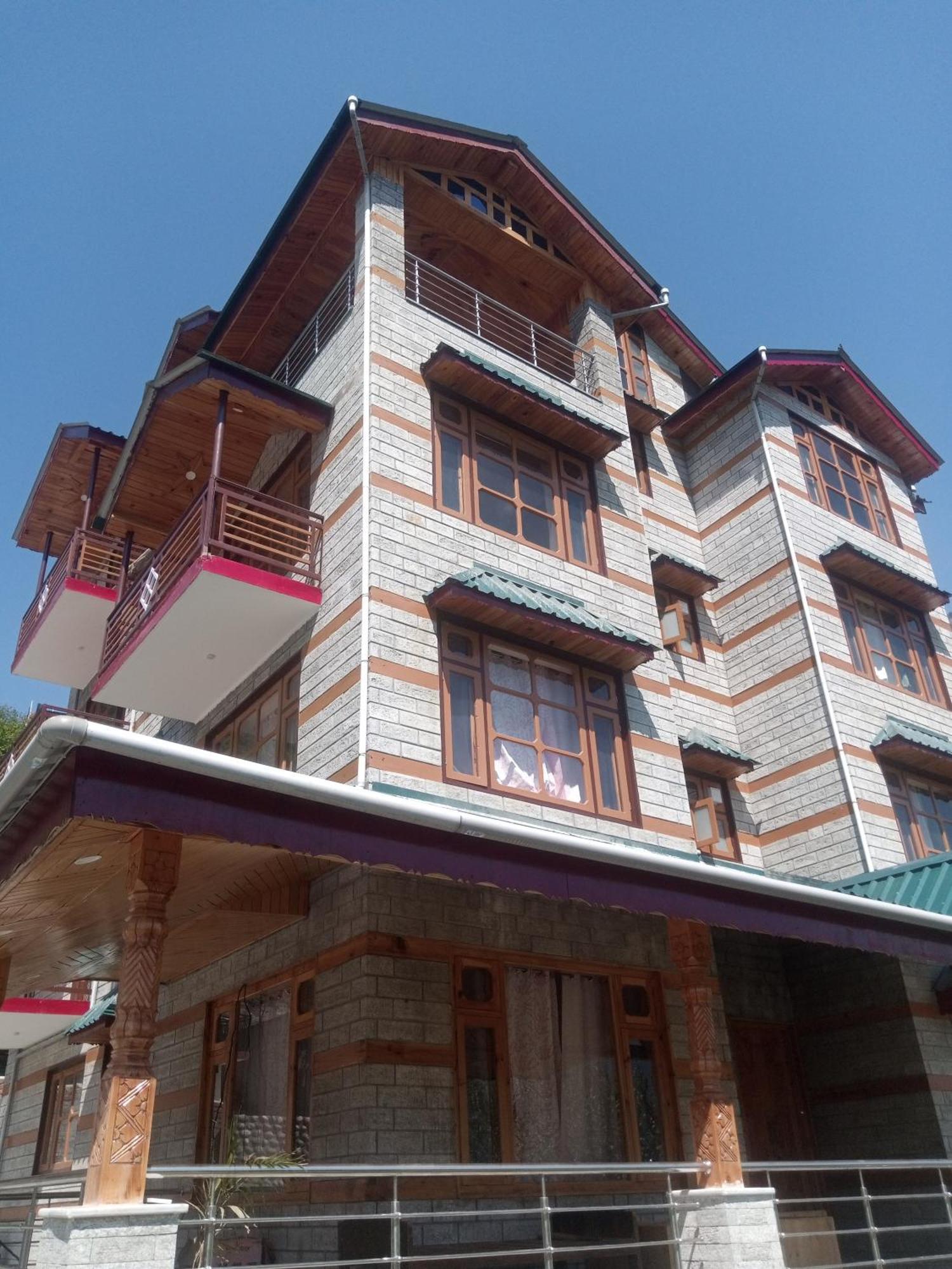 River Stone Apartment Manali (Himachal Pradesh)