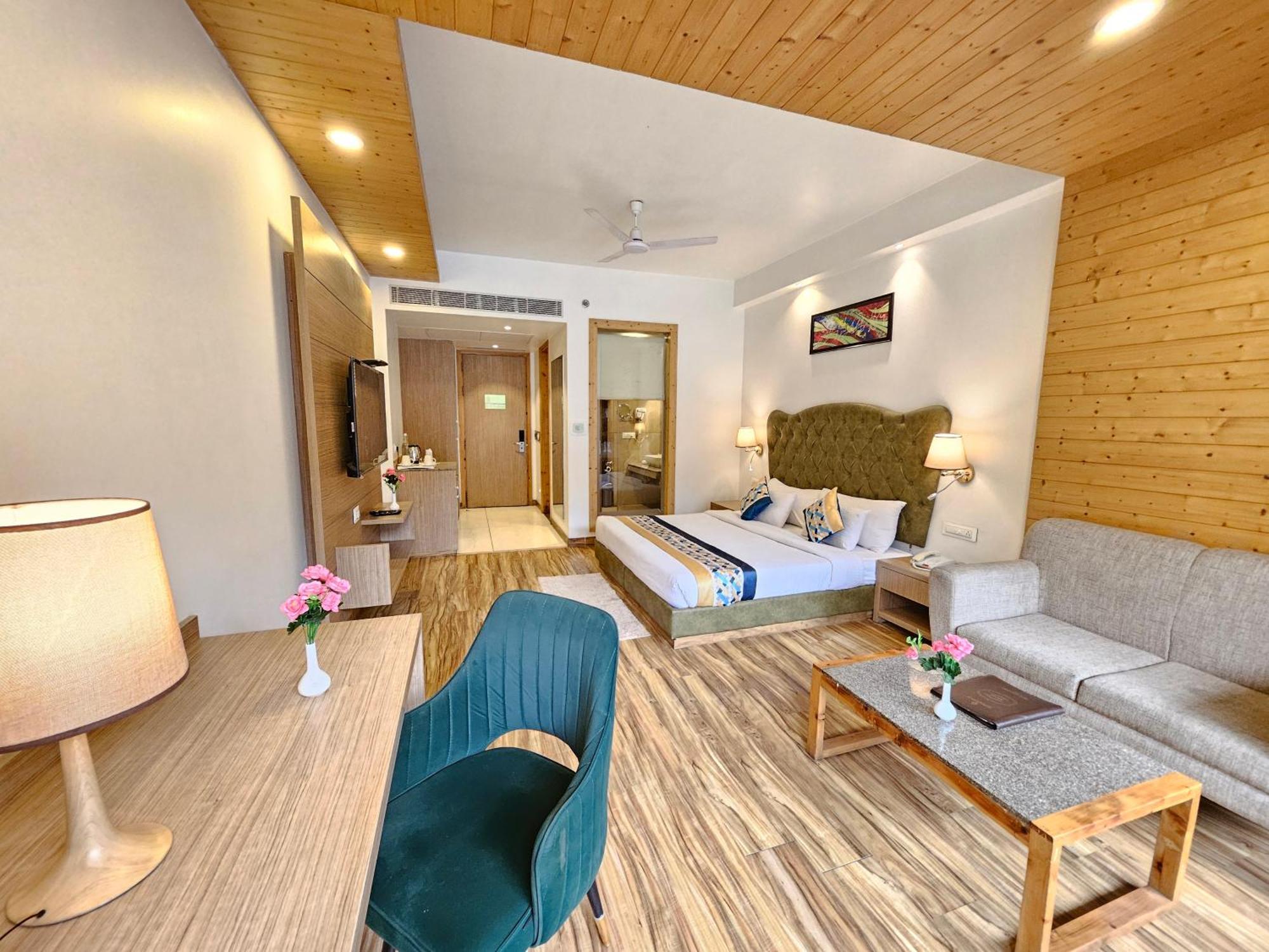 The Orchard Greens - A Centrally Heated Resort
