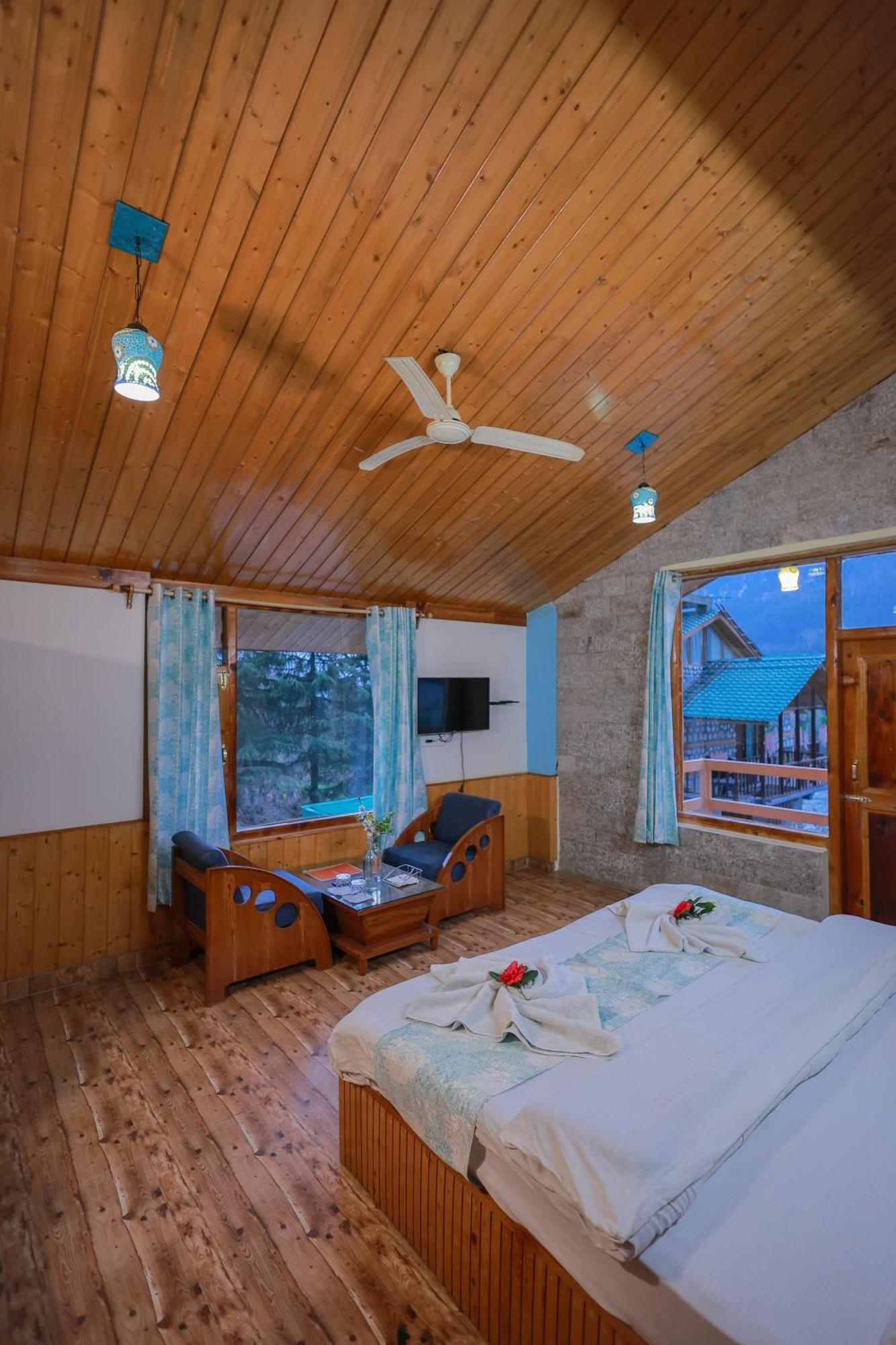 Snow River, 3*