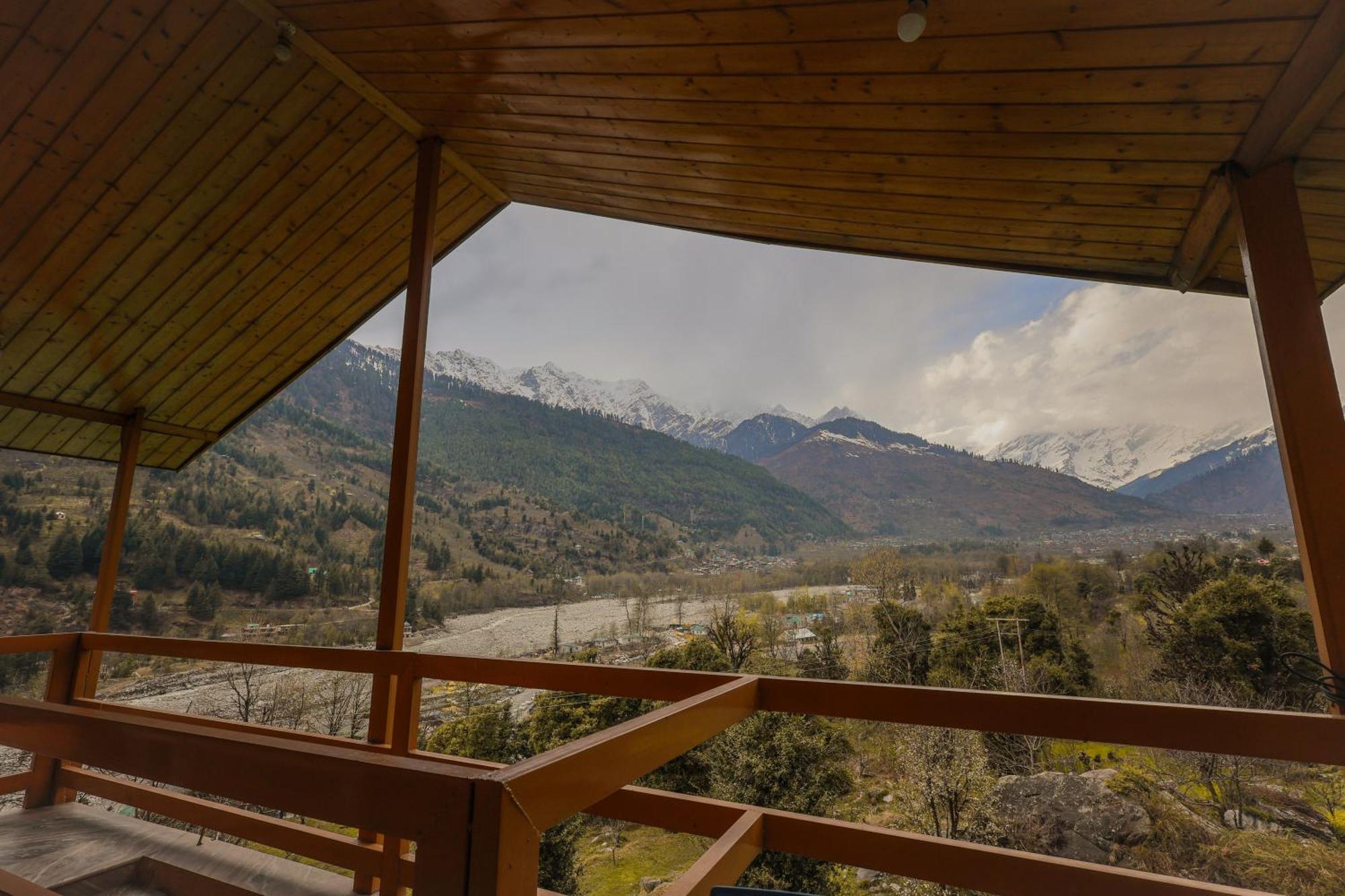 Hotel Snow River, Manali (Himachal Pradesh)
