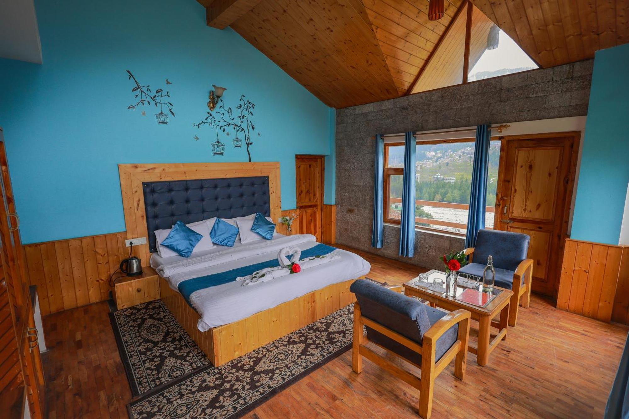 Snow River, Hotel Manali (Himachal Pradesh)