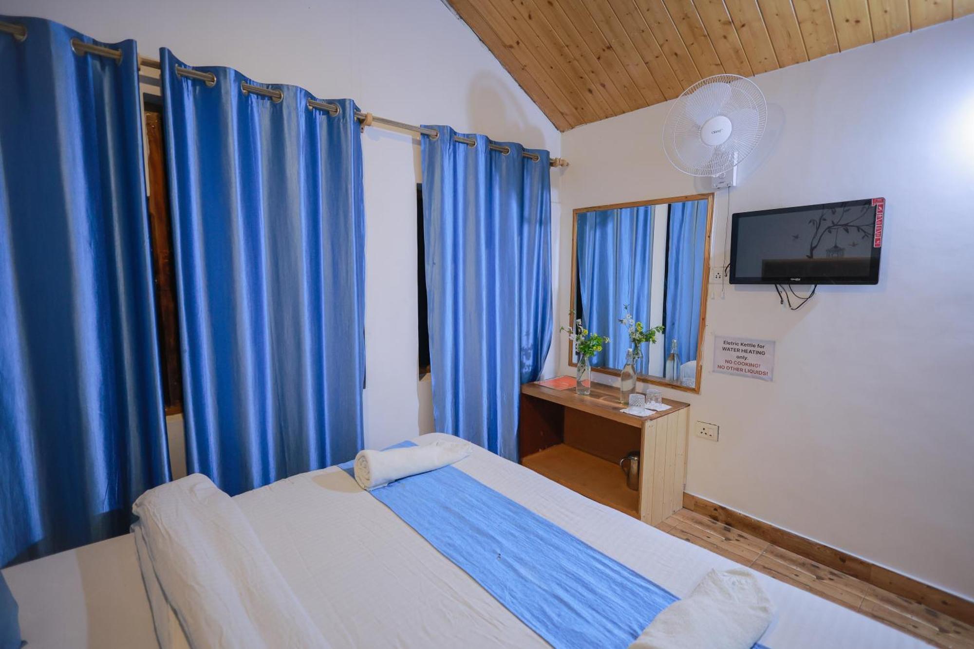 Hotel Snow River, Manali (Himachal Pradesh)